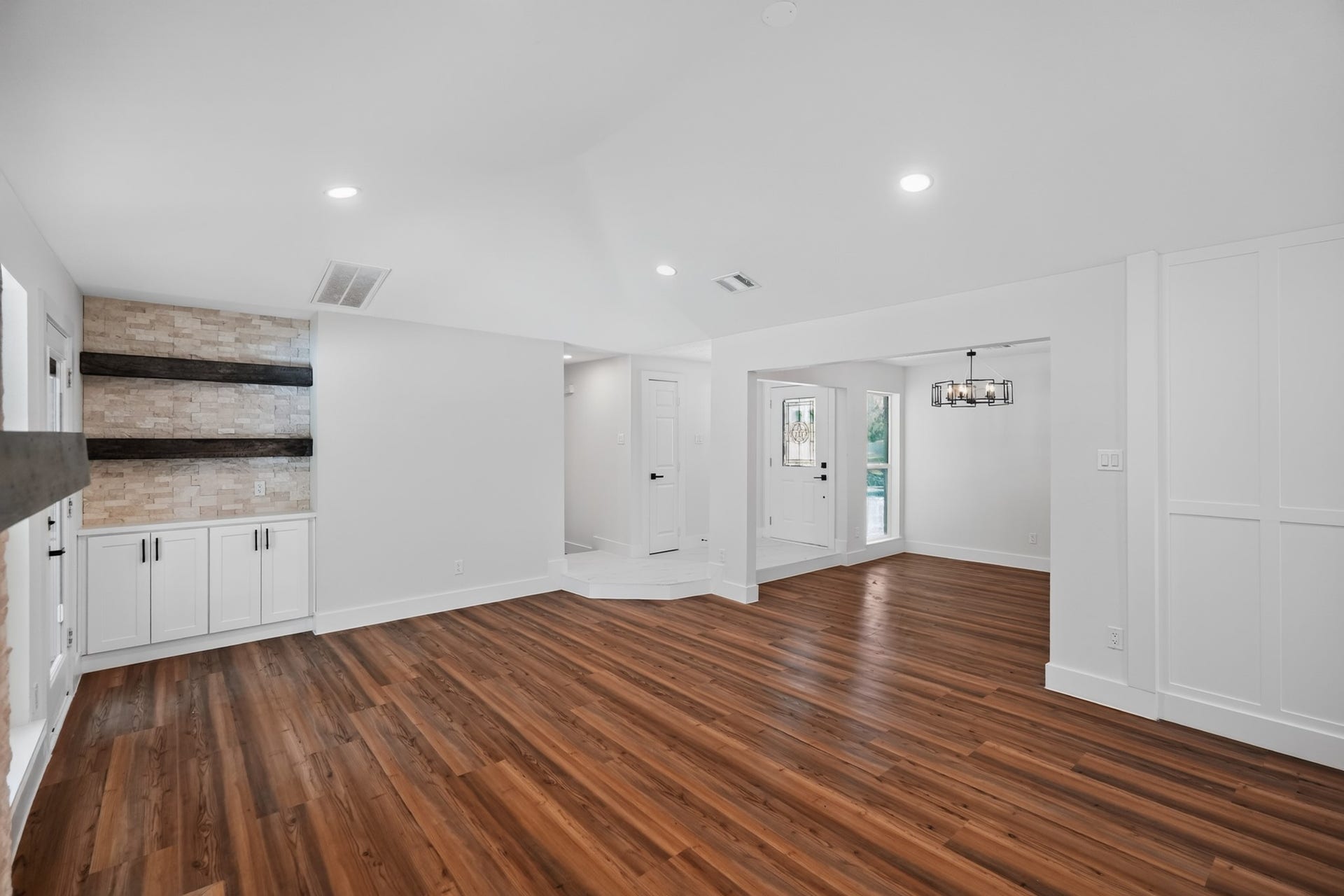 5302 Arbor Vitae Drive, Houston, TX 77092 5302 Arbor Vitae Drive, Houston, TX 77092