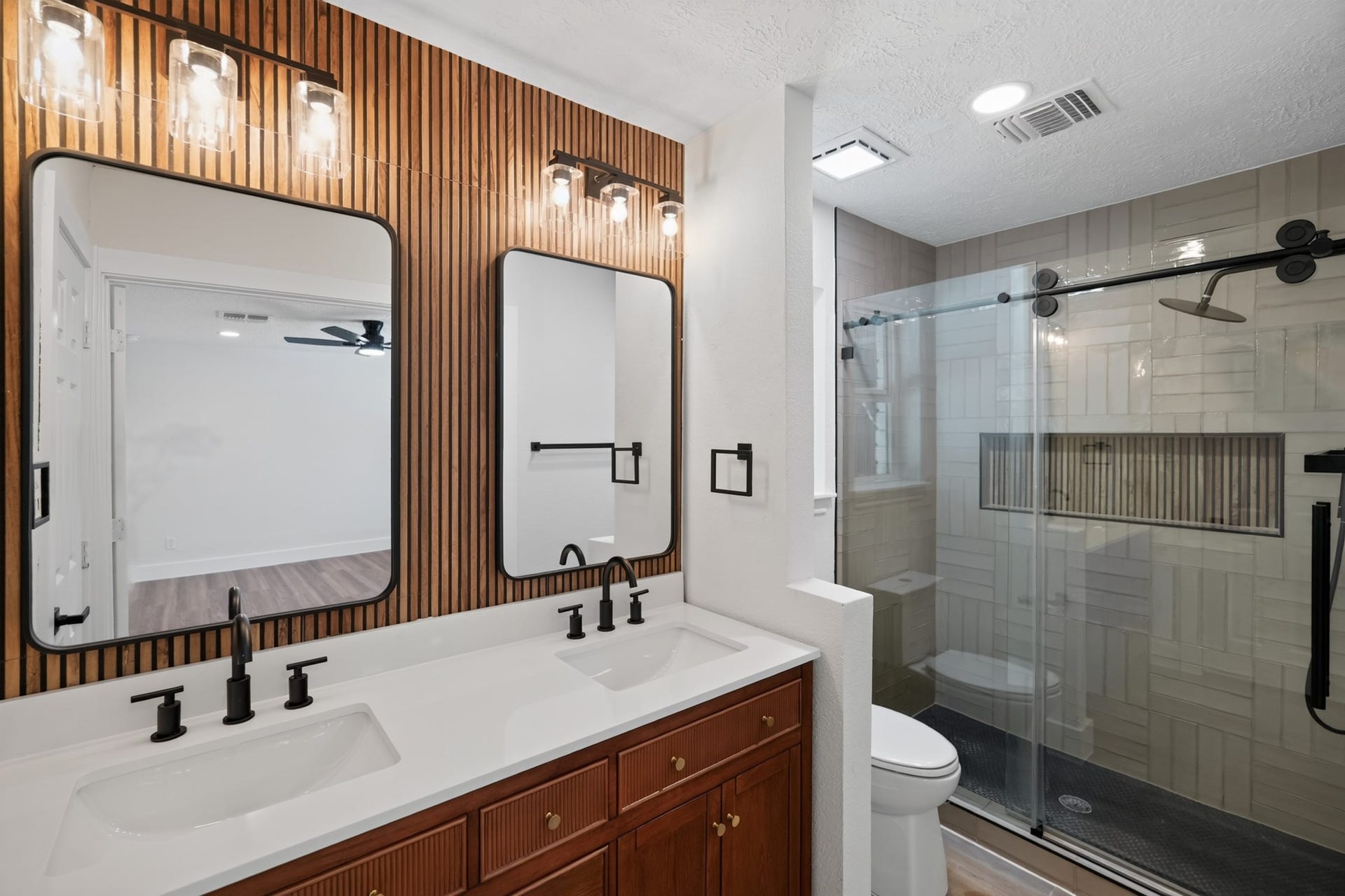 5302 Arbor Vitae Drive, Houston, TX 77092 5302 Arbor Vitae Drive, Houston, TX 77092