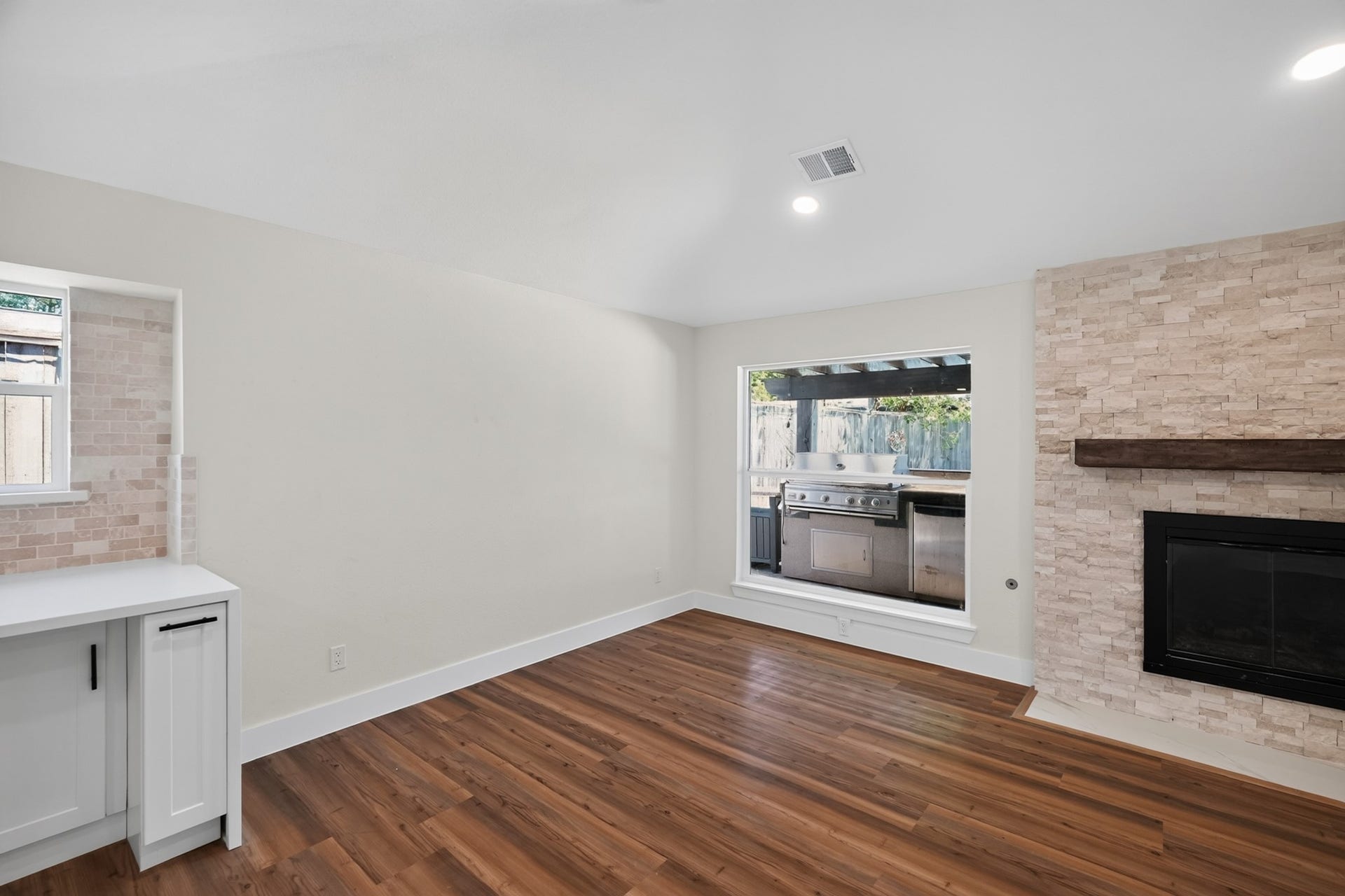 5302 Arbor Vitae Drive, Houston, TX 77092 5302 Arbor Vitae Drive, Houston, TX 77092