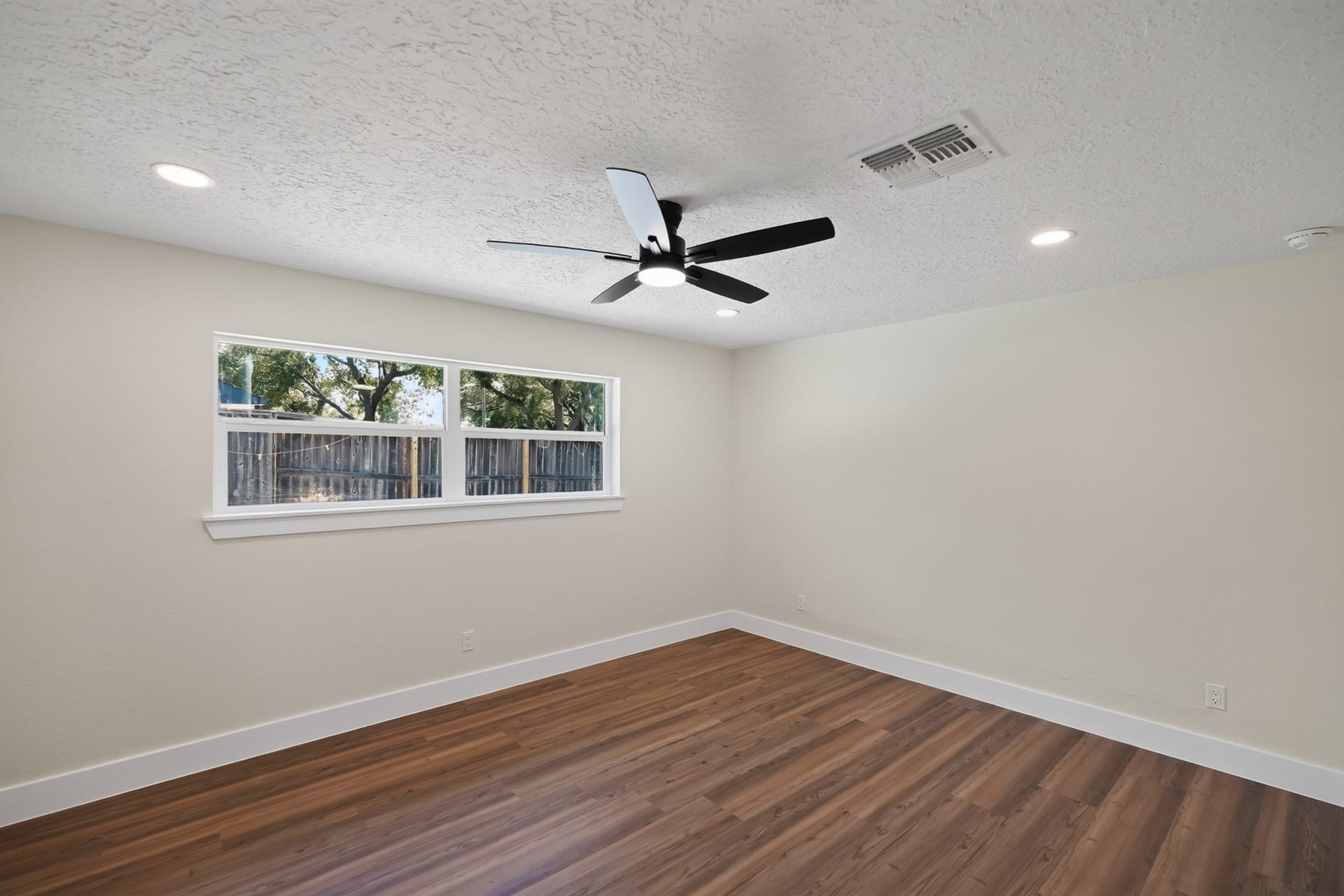 5302 Arbor Vitae Drive, Houston, TX 77092 5302 Arbor Vitae Drive, Houston, TX 77092