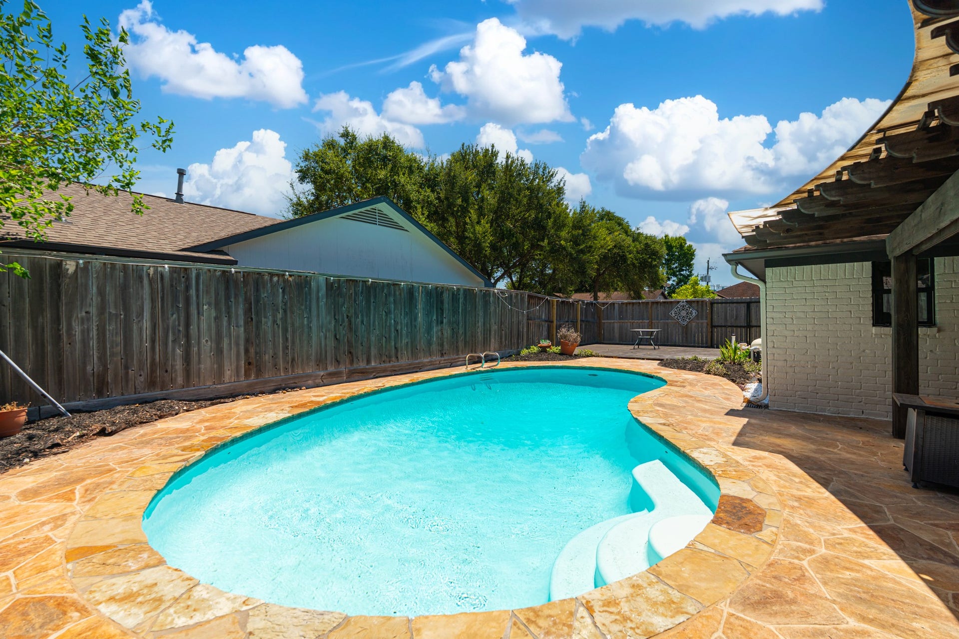 5302 Arbor Vitae Drive, Houston, TX 77092 5302 Arbor Vitae Drive, Houston, TX 77092