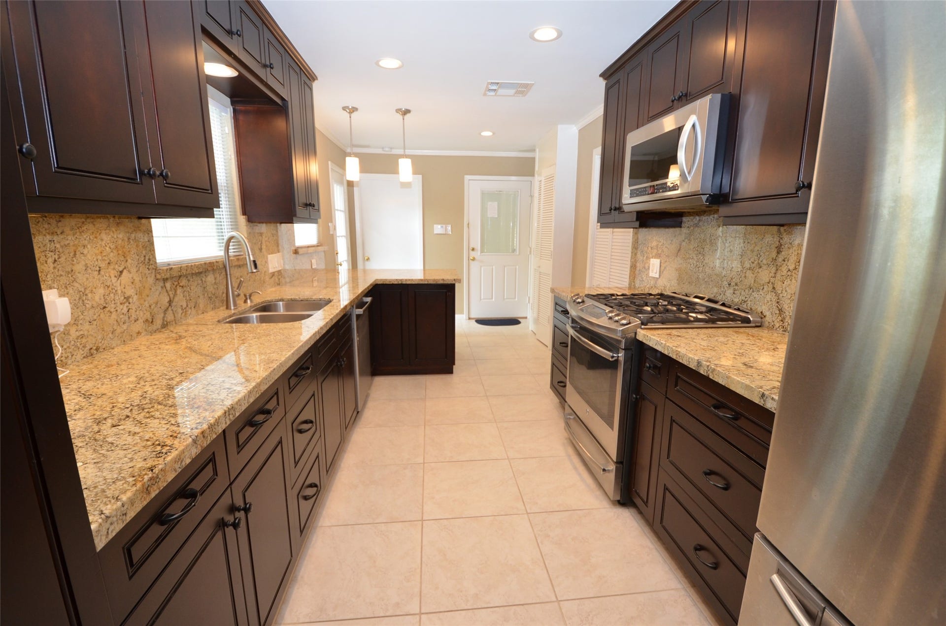4009 Nenana Drive, Houston, TX 77025