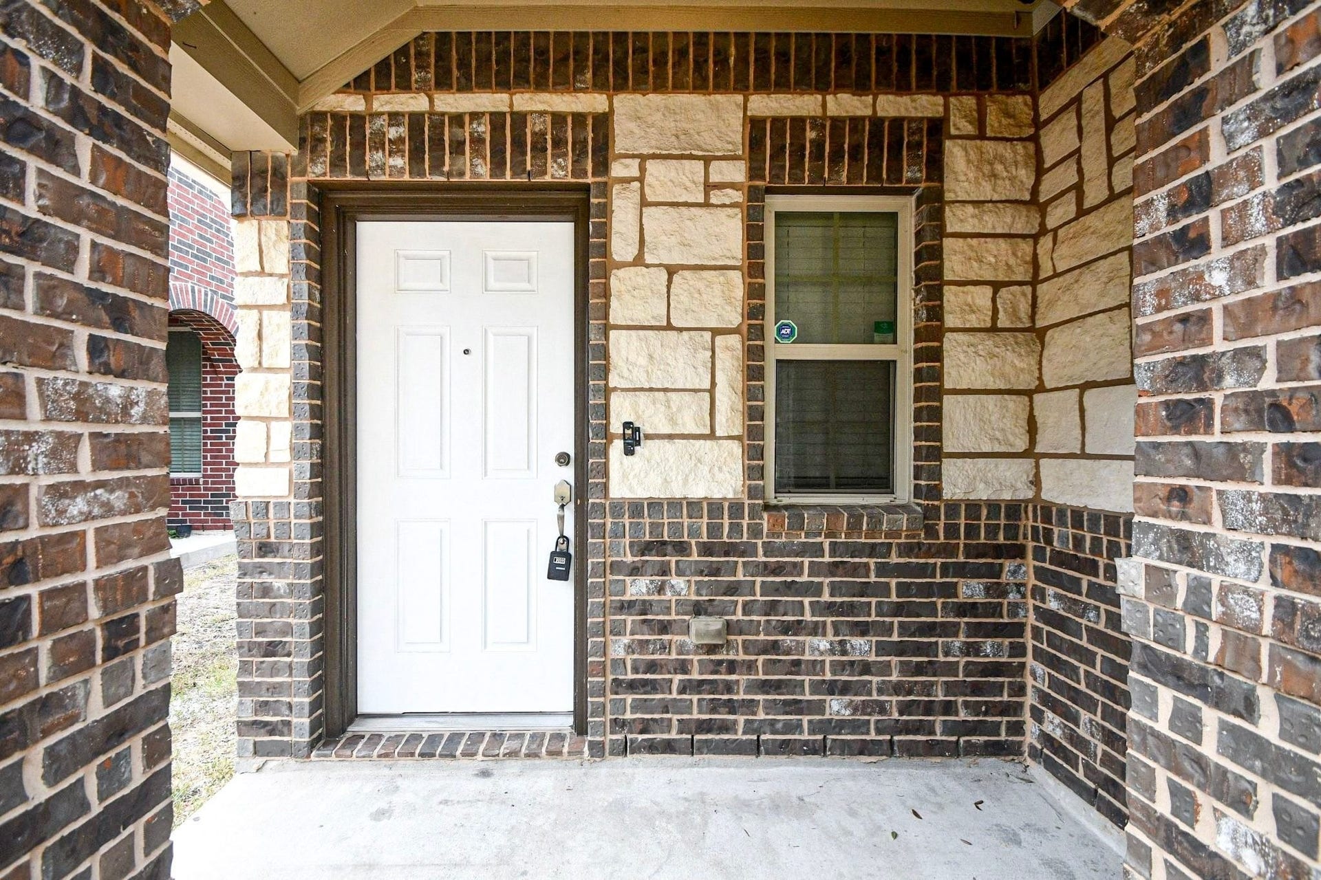 1747 York Creek Drive, Houston, TX 77014 1747 York Creek Drive, Houston, TX 77014