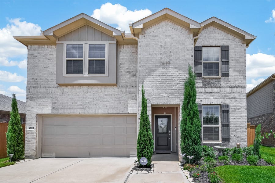 Property photo for 21114 Turtle Glen Lane, Cypress, TX