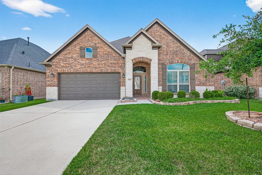 Property photo for 15127 Winthrop Manor Way, Cypress, TX