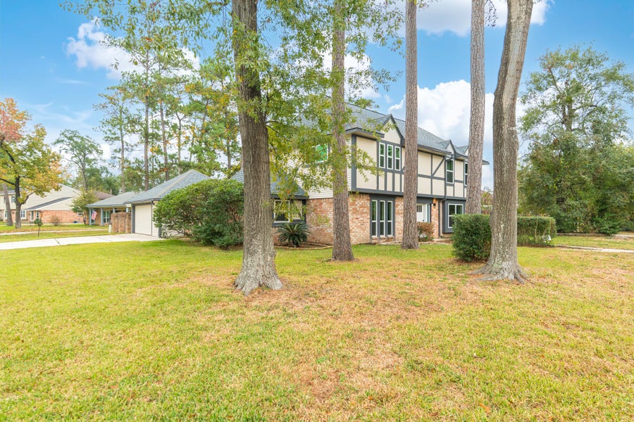 Property photo for 28814 Enchanted Drive, Shenandoah, TX