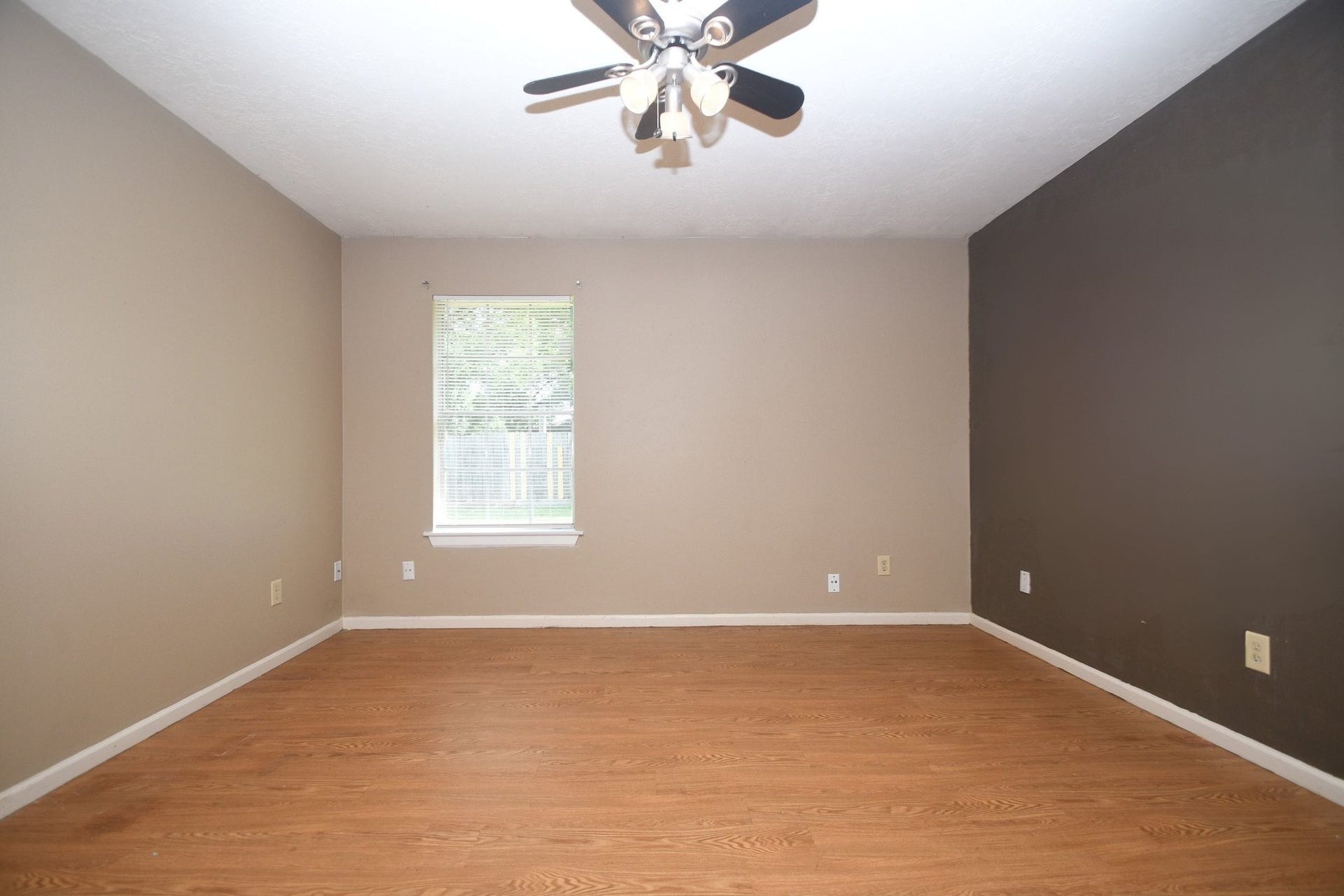 2411 Country Place Drive, Richmond, TX 77406 2411 Country Place Drive, Richmond, TX 77406