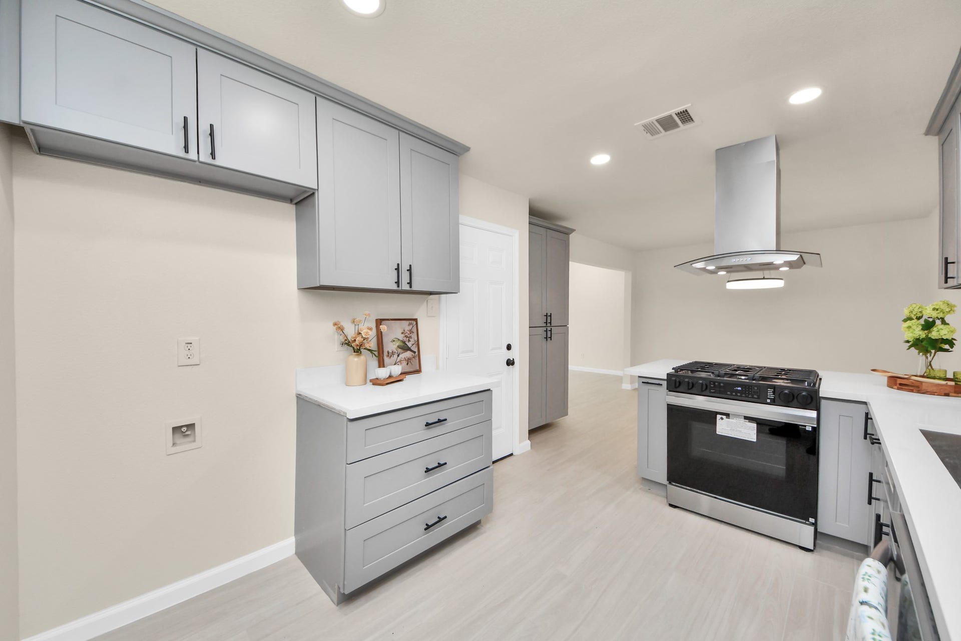 7707 Lumber Jack Drive, Houston, TX 77040 7707 Lumber Jack Drive, Houston, TX 77040