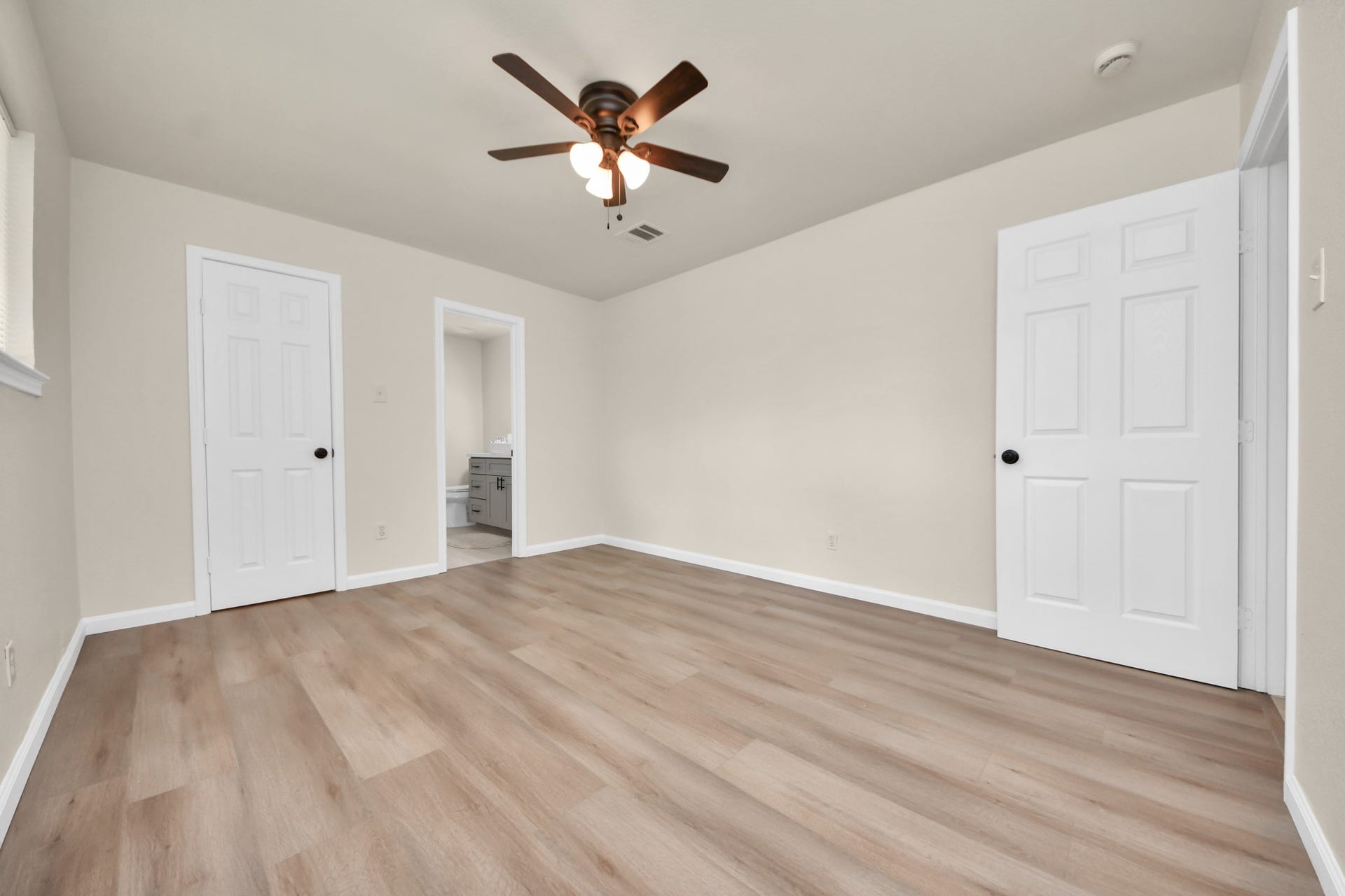 7707 Lumber Jack Drive, Houston, TX 77040 7707 Lumber Jack Drive, Houston, TX 77040
