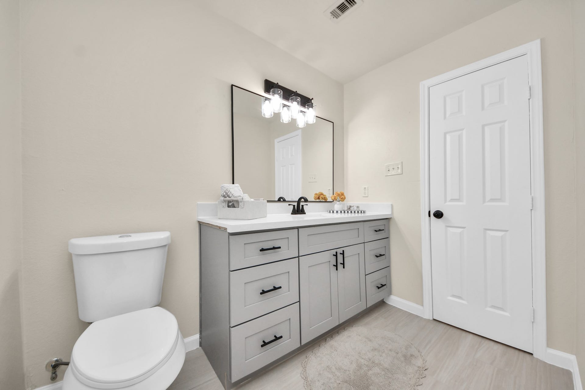 7707 Lumber Jack Drive, Houston, TX 77040 7707 Lumber Jack Drive, Houston, TX 77040