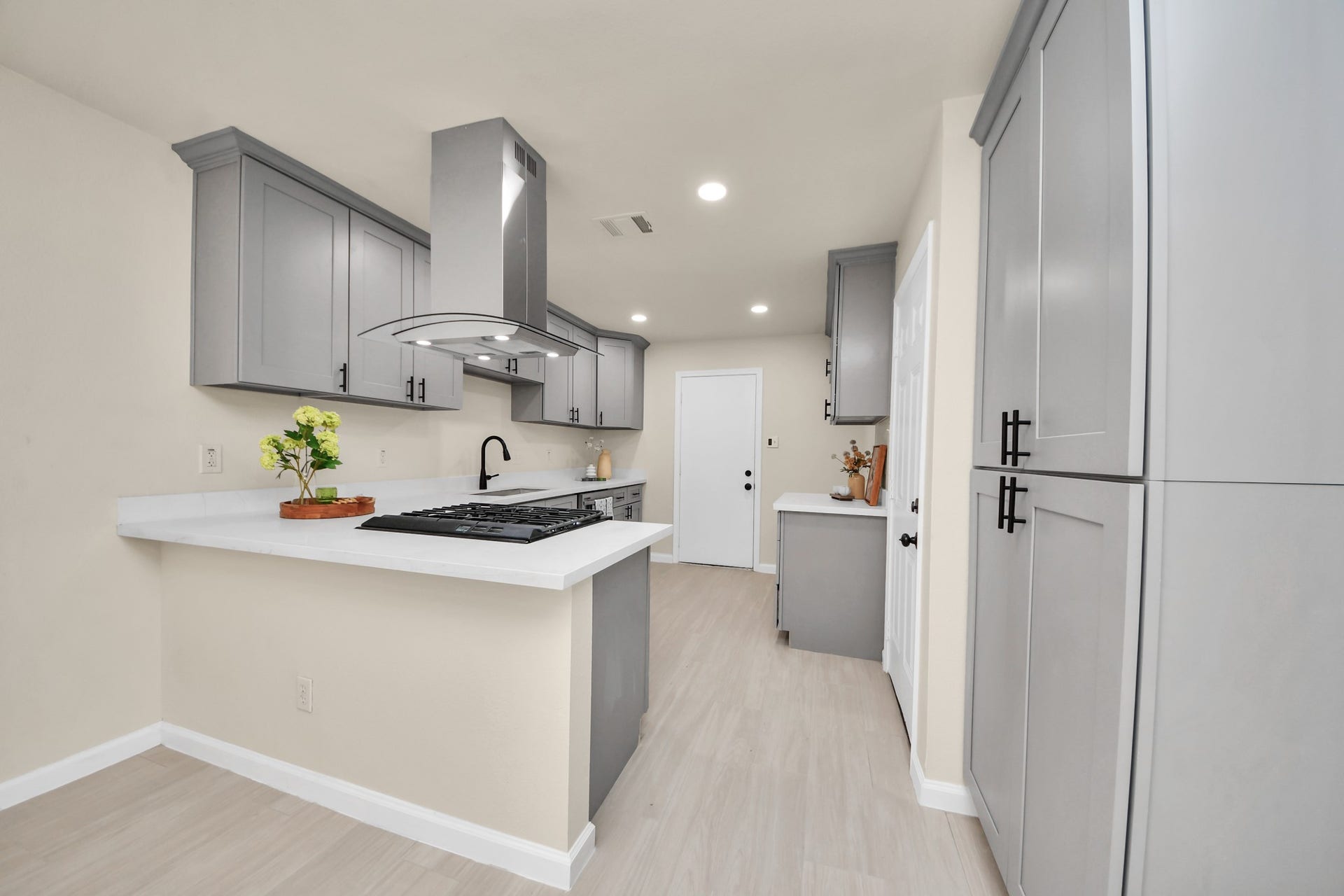 7707 Lumber Jack Drive, Houston, TX 77040 7707 Lumber Jack Drive, Houston, TX 77040