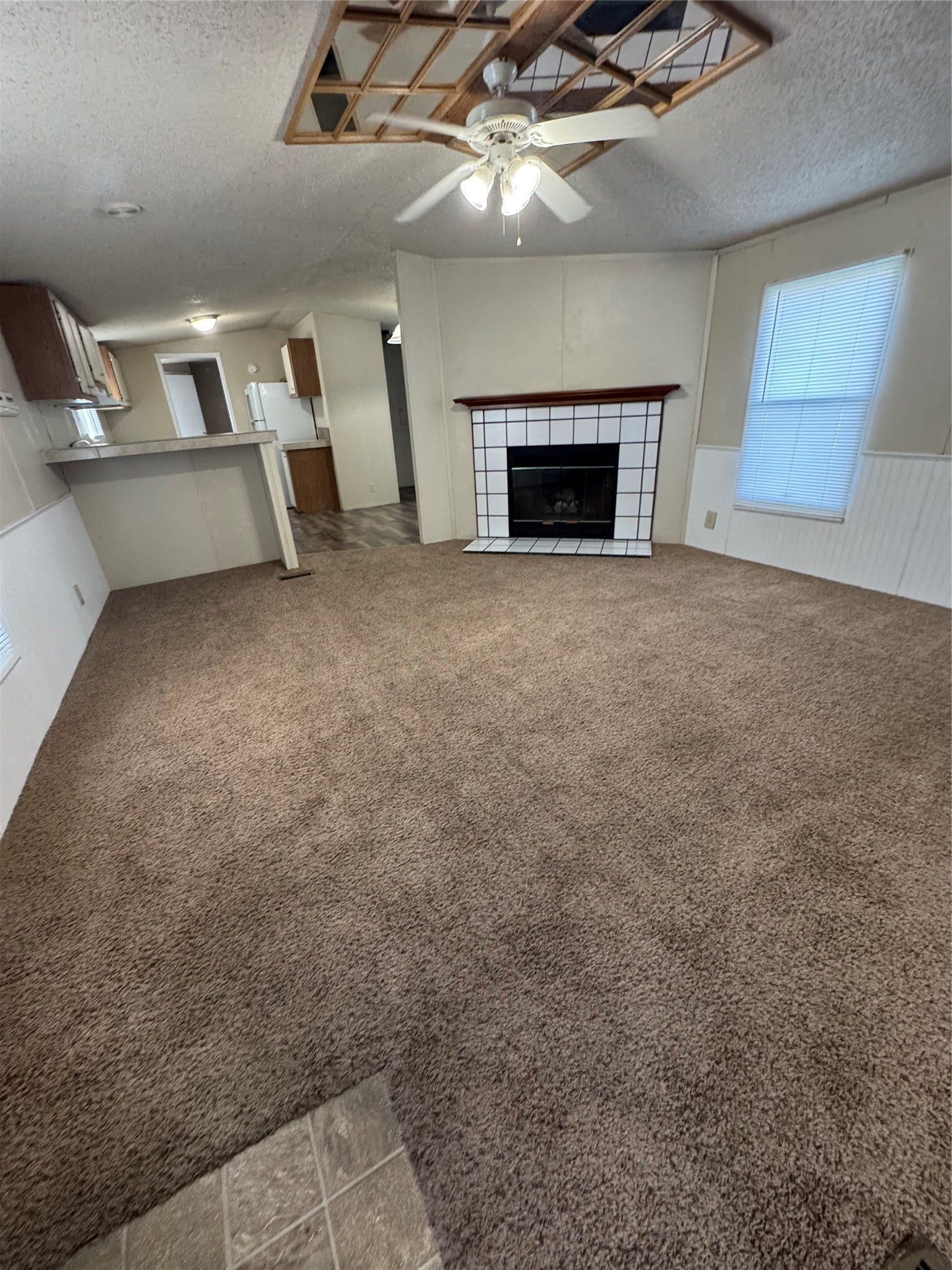 1405 B Street, Waller, TX 77484
