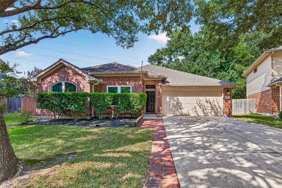 Property photo for 31426 Camden Village Drive, Spring, TX