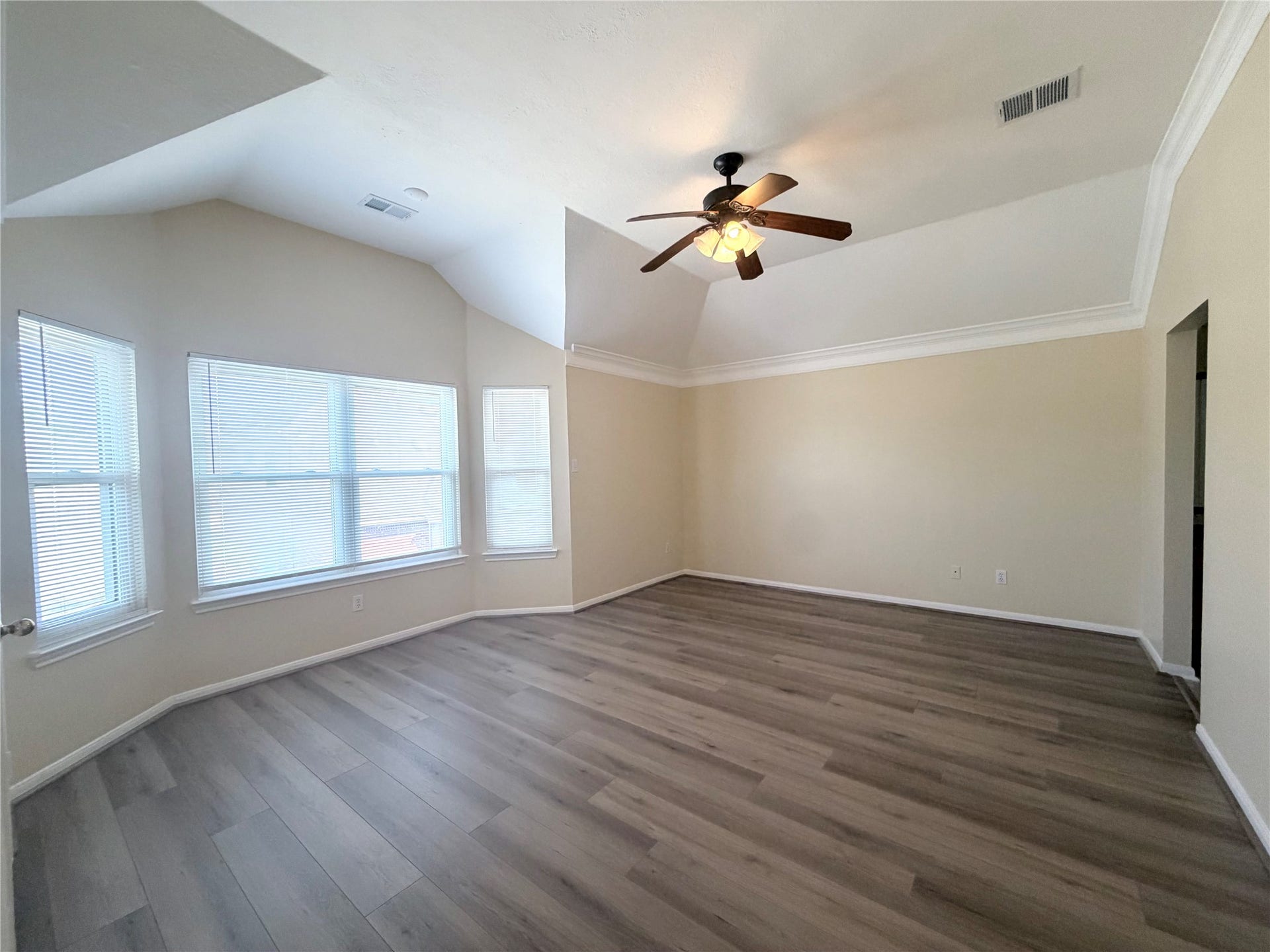 12211 Meadow Crest Court, Meadows Place, TX 77477 12211 Meadow Crest Court, Meadows Place, TX 77477