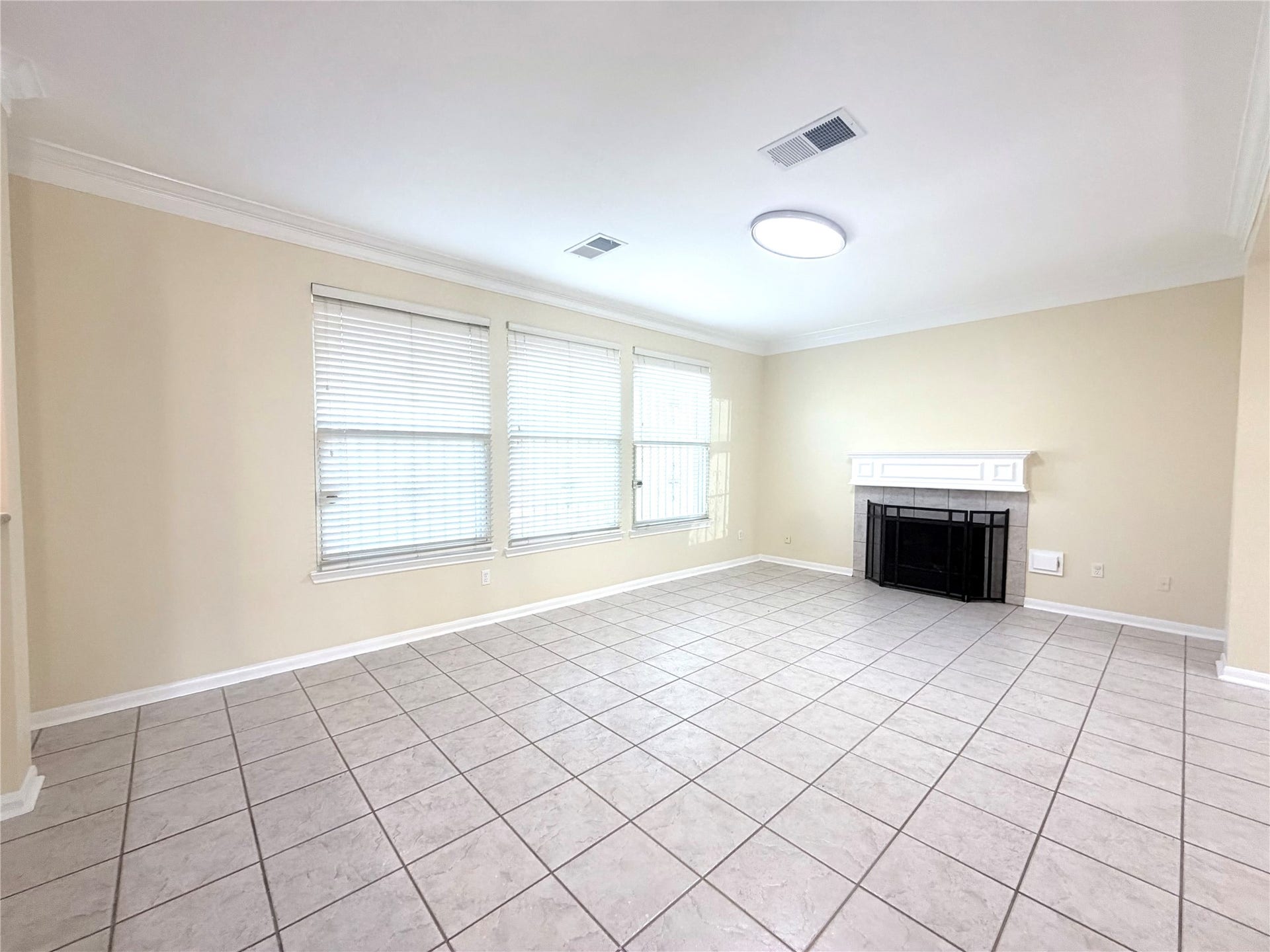 12211 Meadow Crest Court, Meadows Place, TX 77477 12211 Meadow Crest Court, Meadows Place, TX 77477