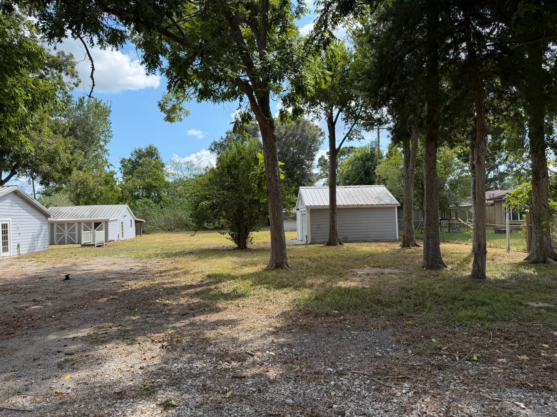 804 Tovrea Road, Alvin, TX 77511