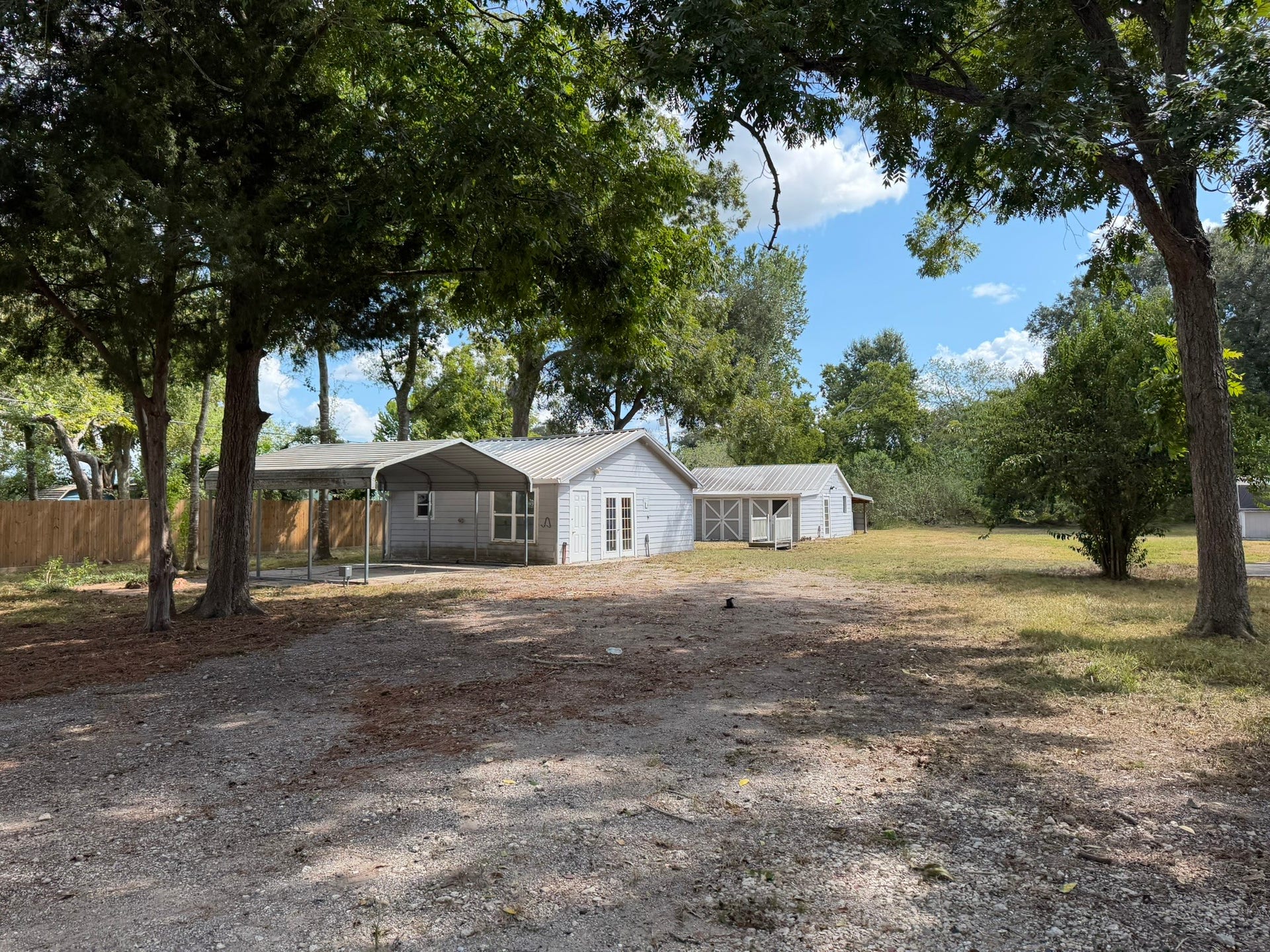 804 Tovrea Road, Alvin, TX 77511