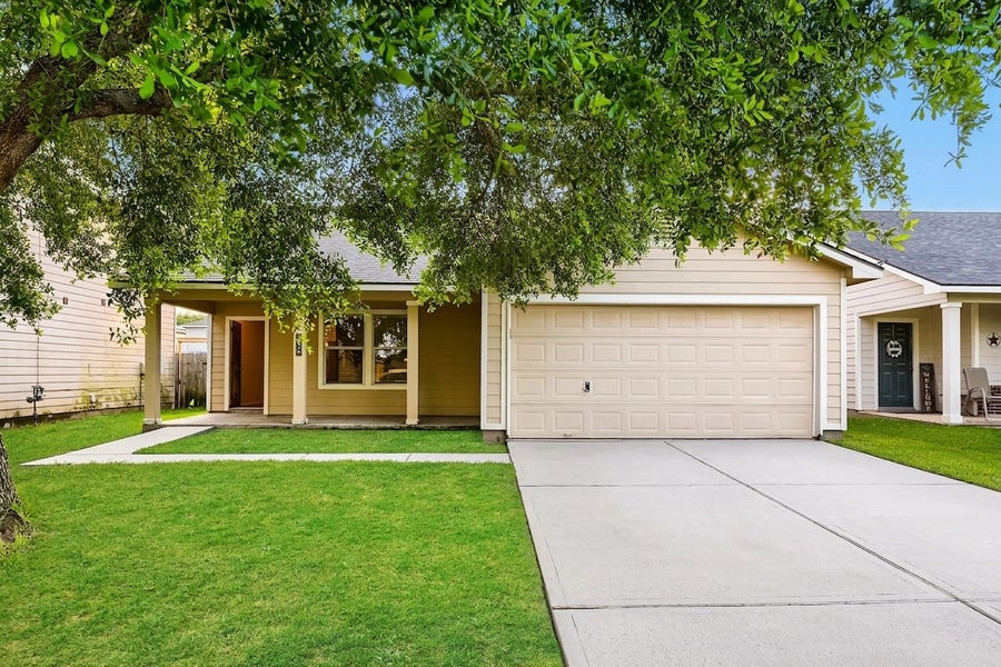 Property photo for 5018 Arbury Hill Lane, Rosenberg, TX