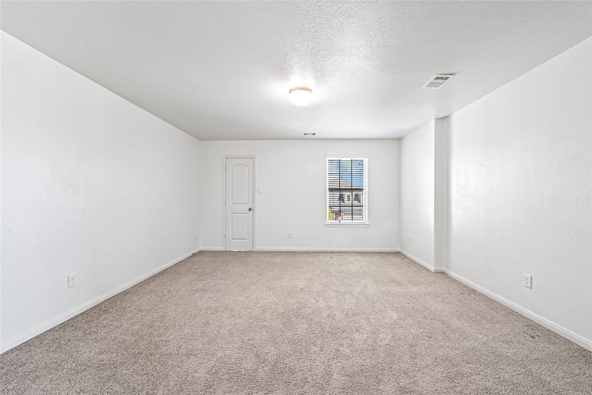 6119 Carpenters Cove Lane, Houston, TX 77049 6119 Carpenters Cove Lane, Houston, TX 77049