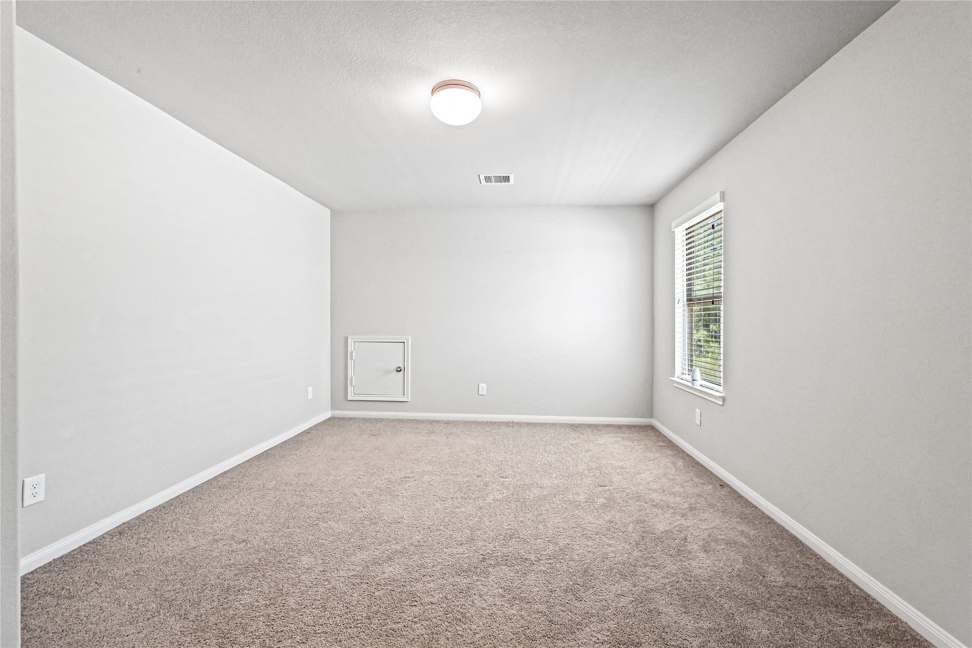 6119 Carpenters Cove Lane, Houston, TX 77049 6119 Carpenters Cove Lane, Houston, TX 77049
