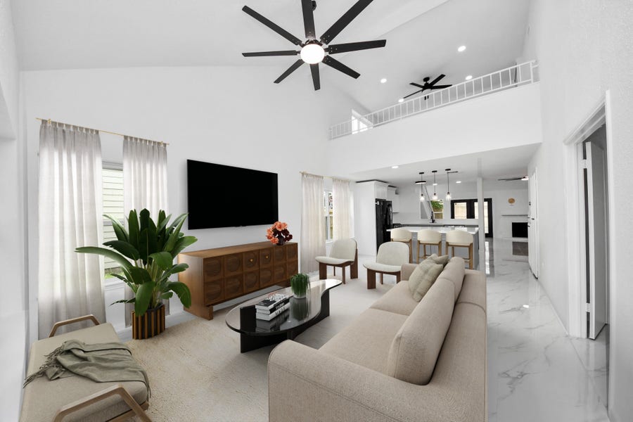 Property photo for 10410 Green Valley Lane, Houston, TX