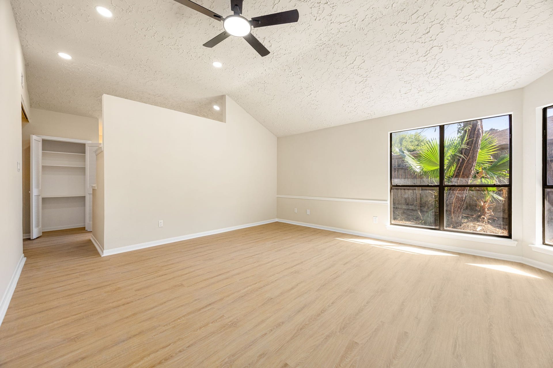 12618 Ashford Chase Drive, Houston, TX 77082