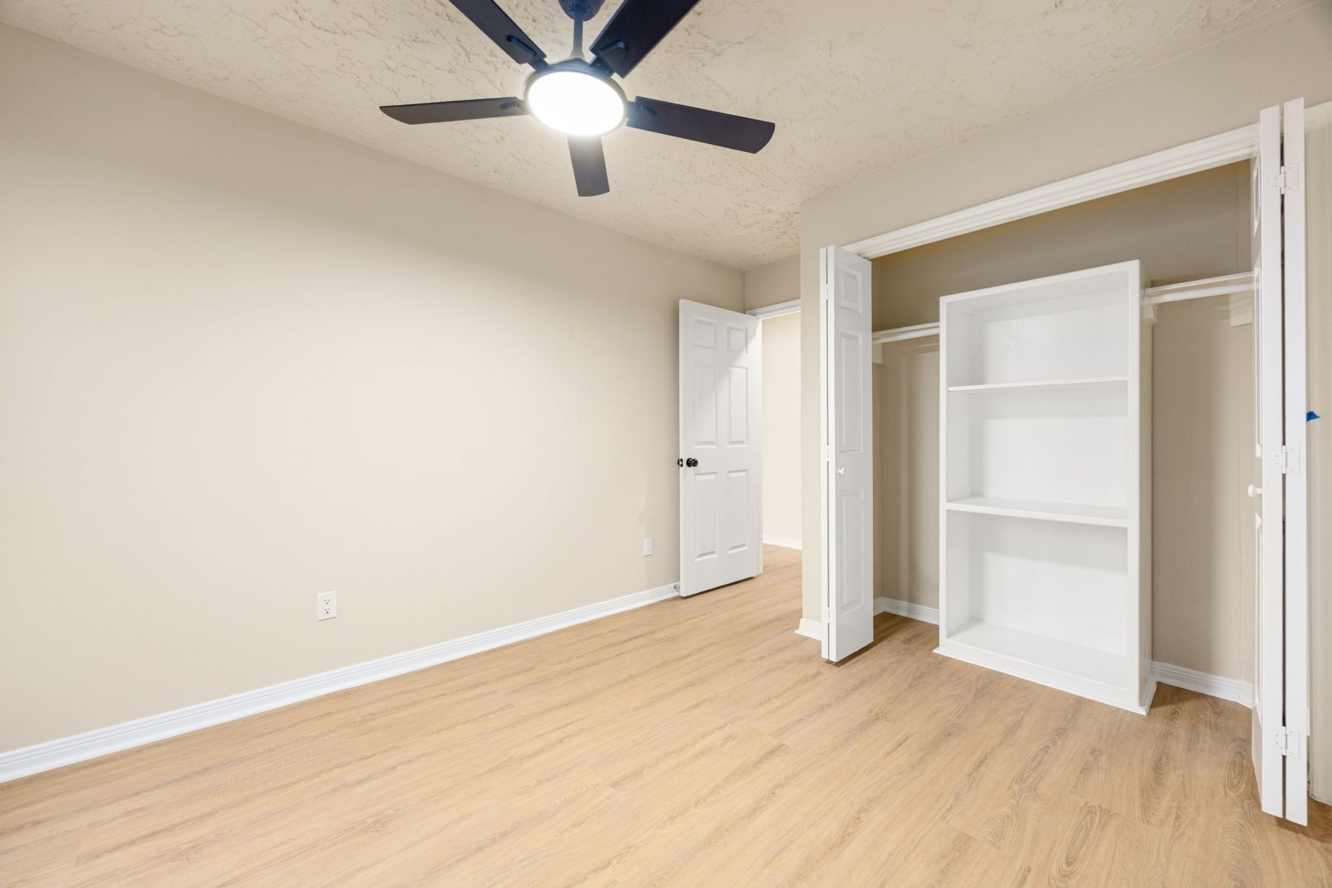 12618 Ashford Chase Drive, Houston, TX 77082
