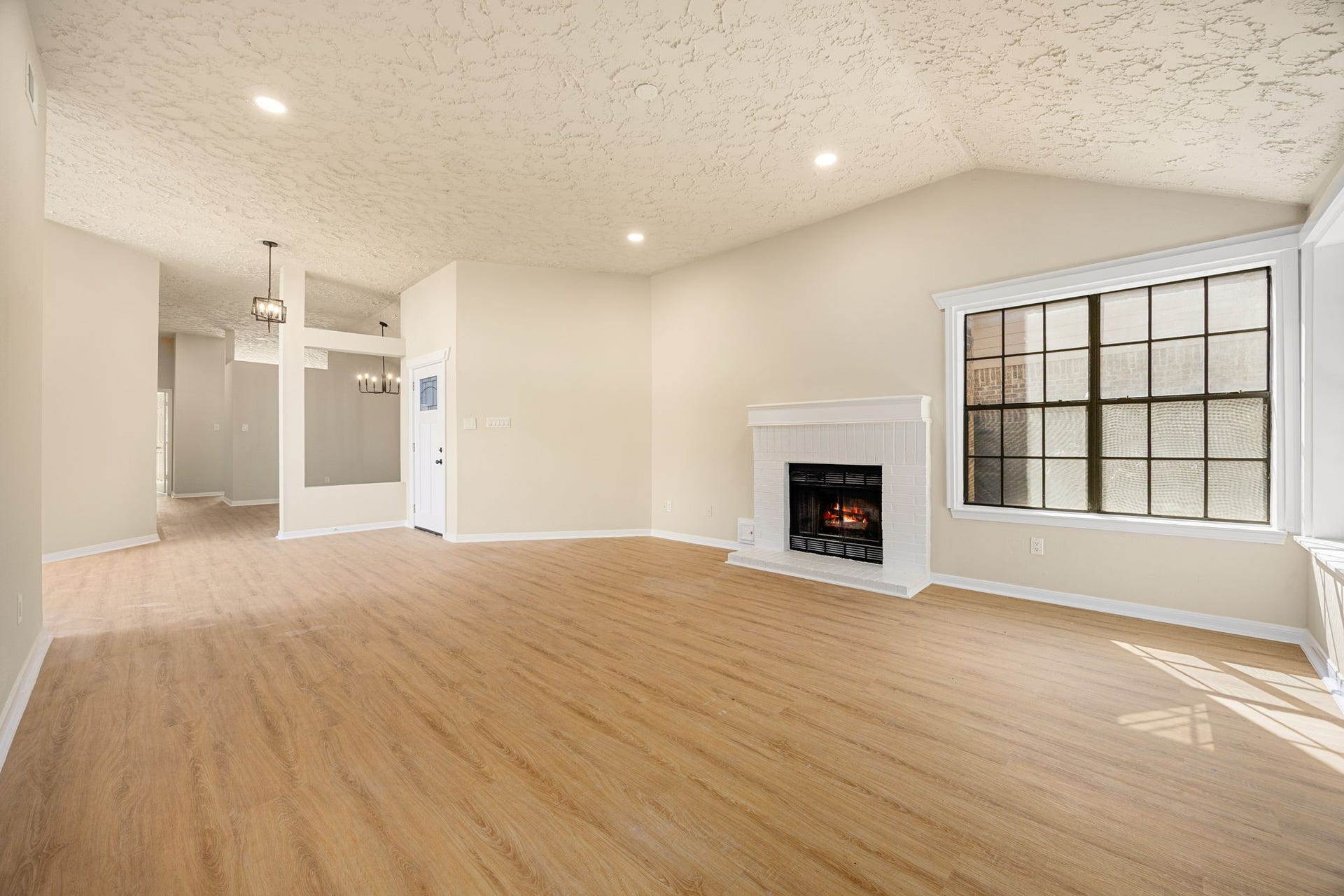 12618 Ashford Chase Drive, Houston, TX 77082