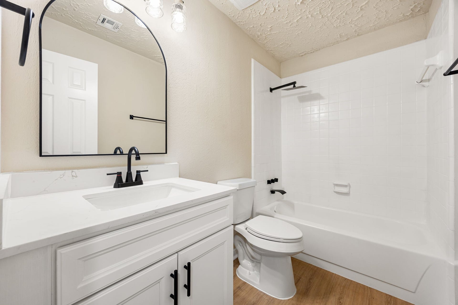 12618 Ashford Chase Drive, Houston, TX 77082