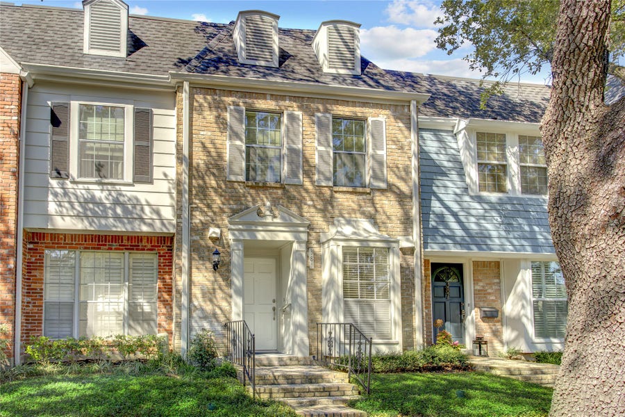 Property photo for 385 N Post Oak Lane, #385, Houston, TX