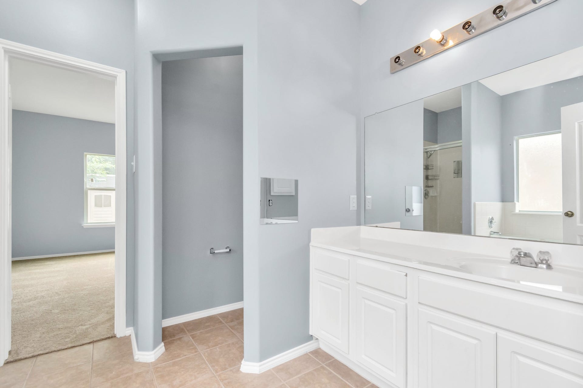 2921 Meridian Bay Lane, Dickinson, TX 77539
