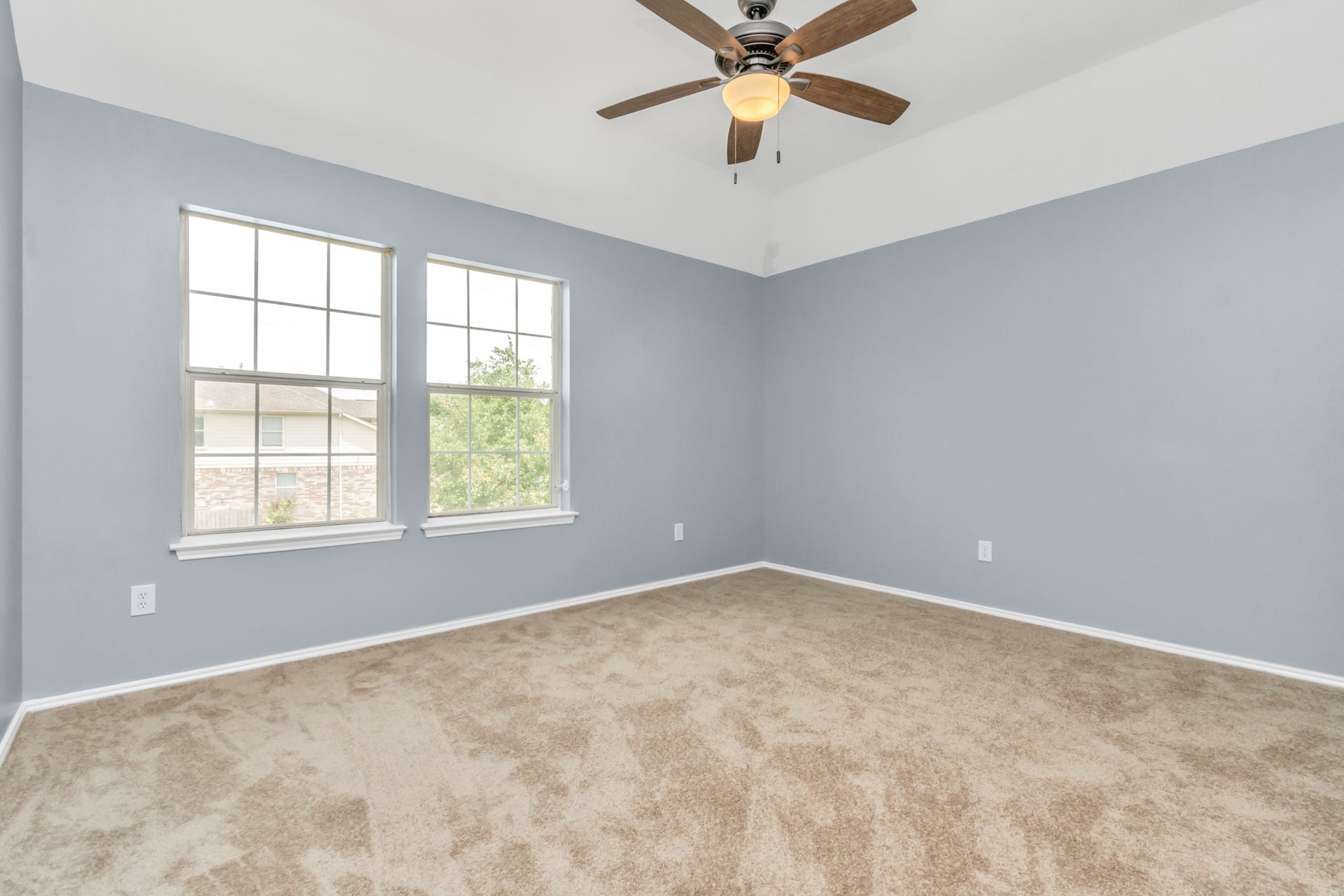 2921 Meridian Bay Lane, Dickinson, TX 77539