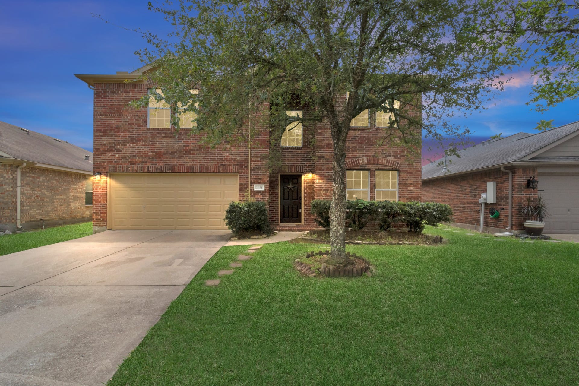2921 Meridian Bay Lane, Dickinson, TX 77539