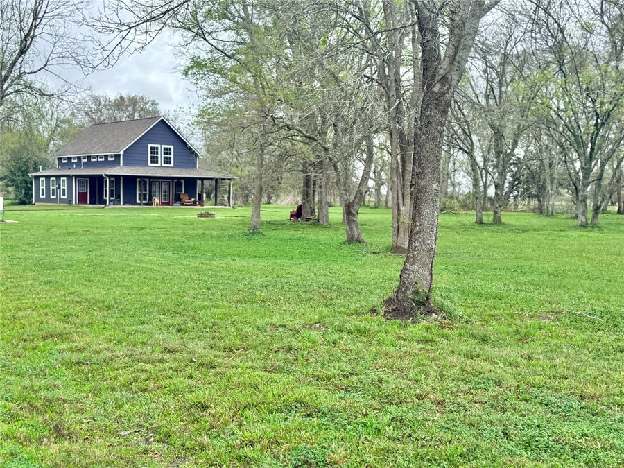 Property photo for 12832 Powell Point School Road, Beasley, TX