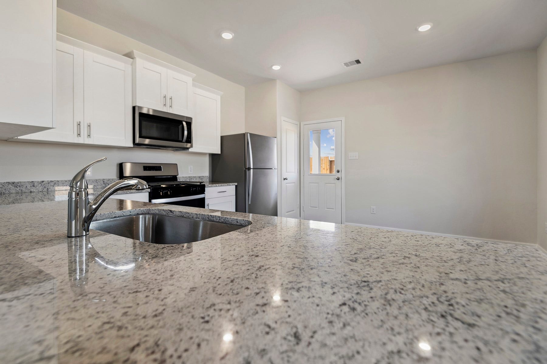 15865 Berry Hill Drive, Conroe, TX 77303 15865 Berry Hill Drive, Conroe, TX 77303