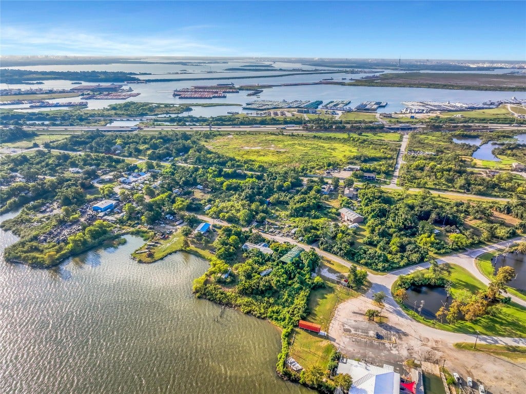 17513 River Road, Channelview, TX 77530