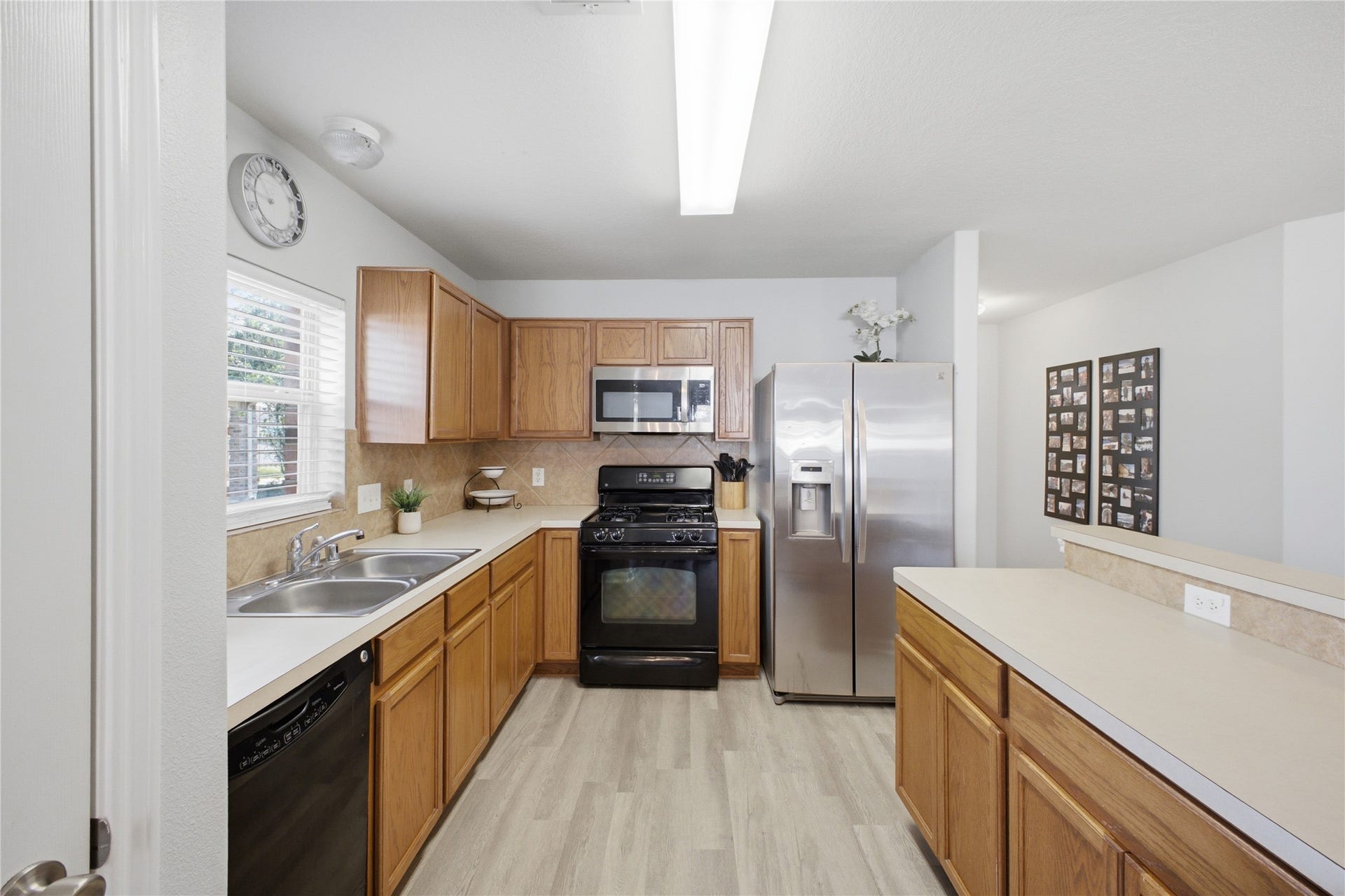 4729 Foster Hill Court, Houston, TX 77345 4729 Foster Hill Court, Houston, TX 77345