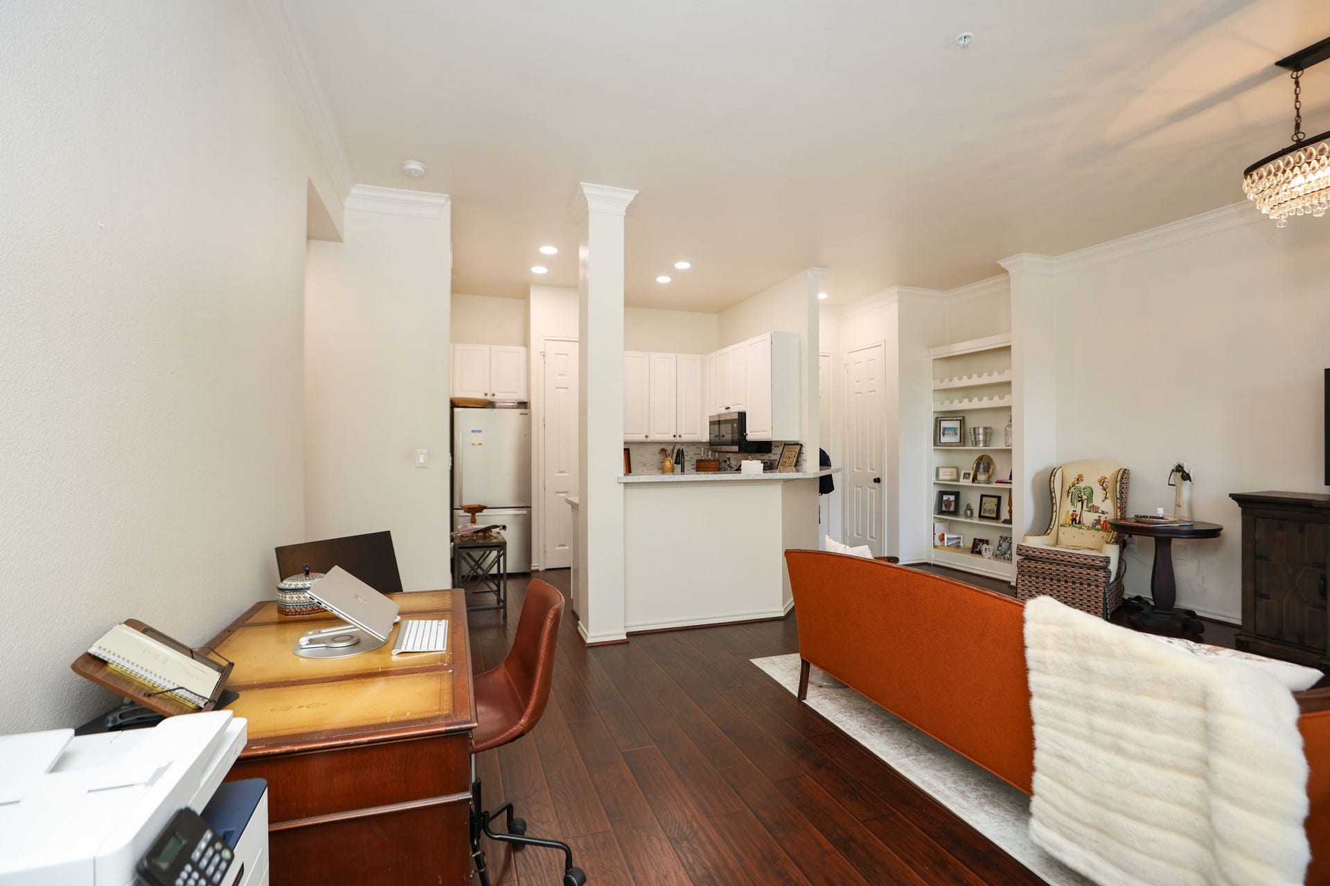 2400 S Mccue Road, #104, Houston, TX 77056 View from entry looking into Living room and Kitchen.