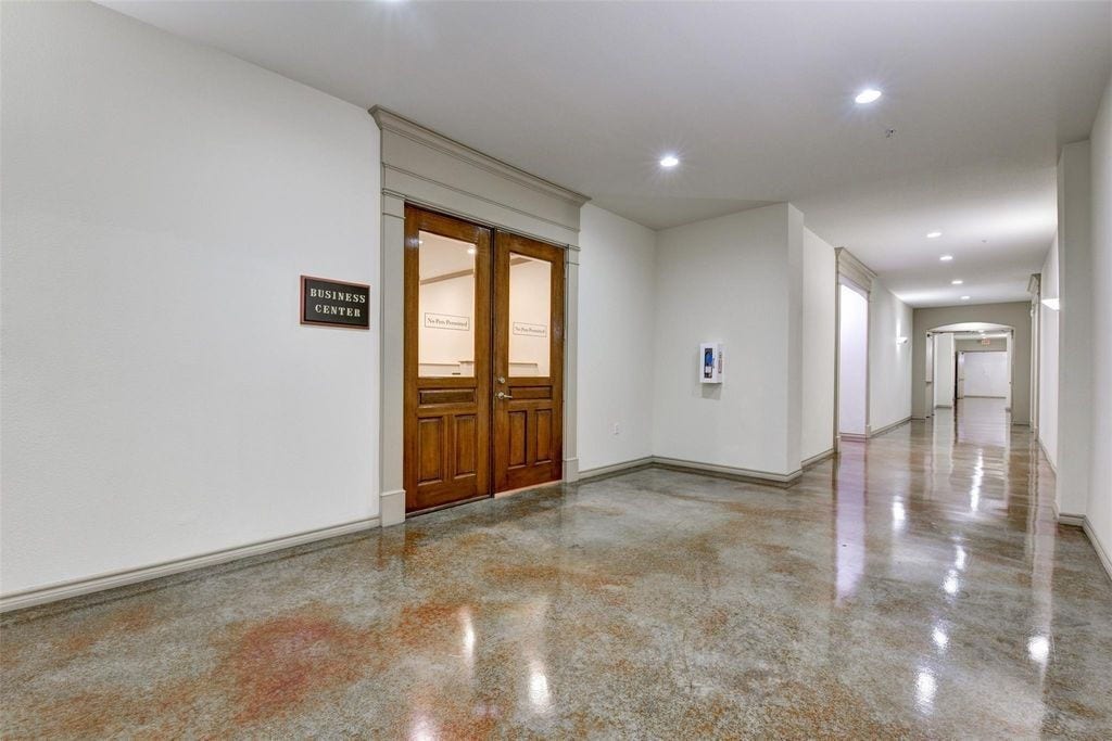 2400 S Mccue Road, #104, Houston, TX 77056 Business Center for all Owners and guest.