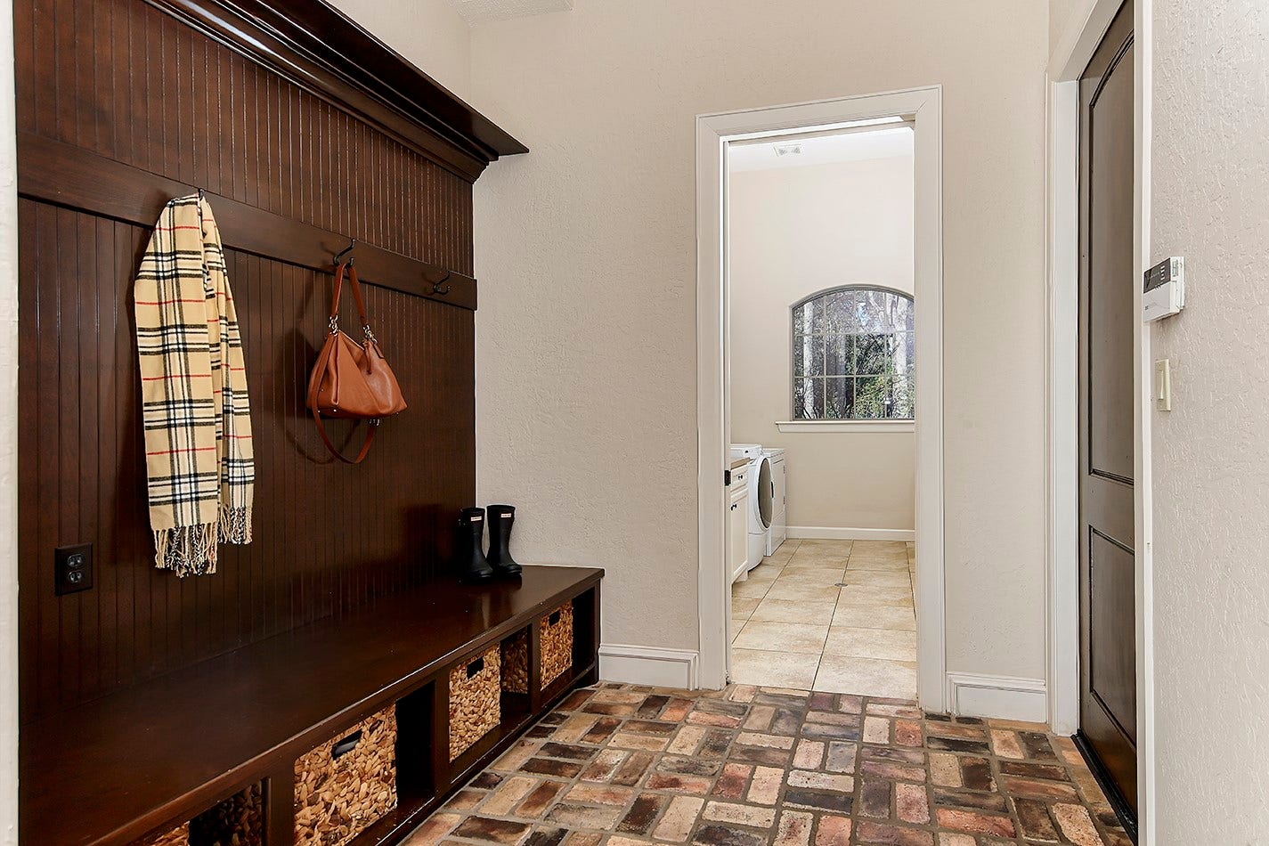 32 Palmer Woods Drive, The Woodlands, TX 77381 32 Palmer Woods Drive, The Woodlands, TX 77381