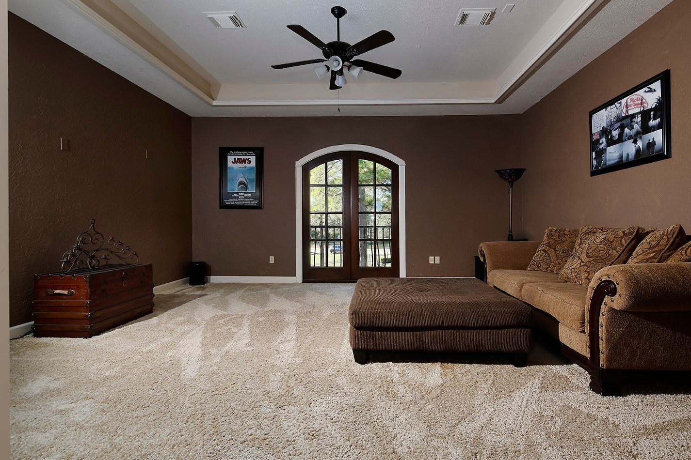 32 Palmer Woods Drive, The Woodlands, TX 77381 32 Palmer Woods Drive, The Woodlands, TX 77381