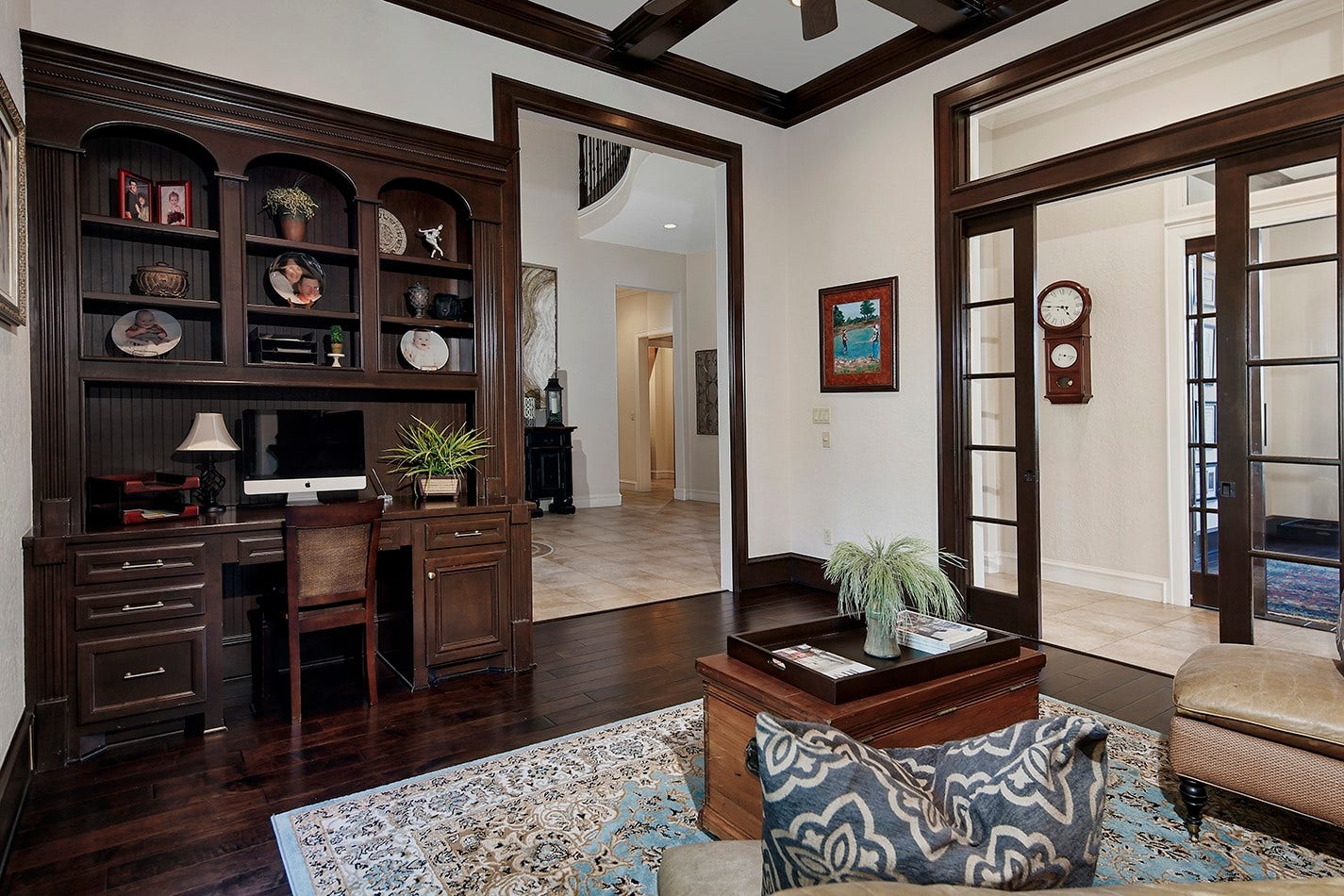 32 Palmer Woods Drive, The Woodlands, TX 77381 32 Palmer Woods Drive, The Woodlands, TX 77381