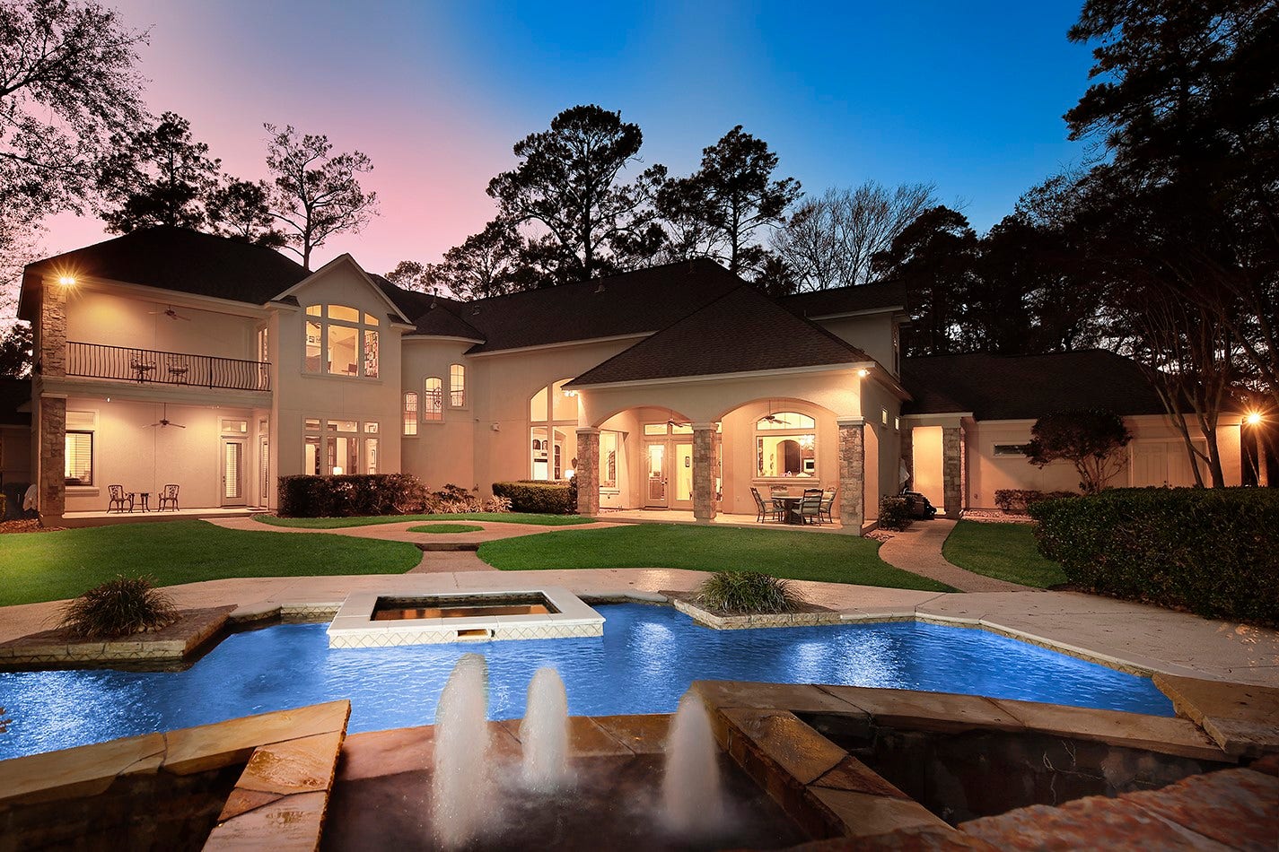 32 Palmer Woods Drive, The Woodlands, TX 77381 32 Palmer Woods Drive, The Woodlands, TX 77381