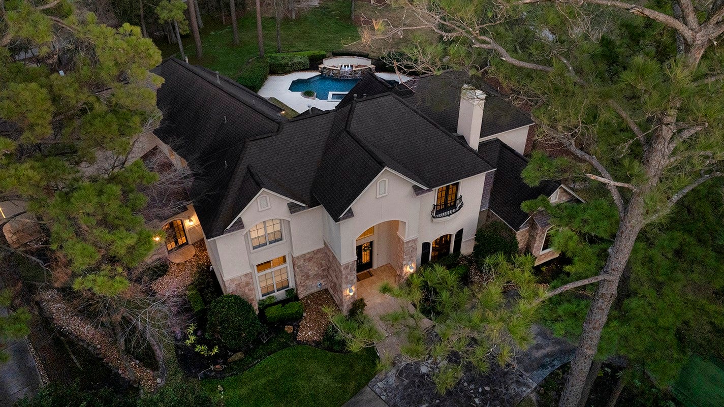 32 Palmer Woods Drive, The Woodlands, TX 77381 32 Palmer Woods Drive, The Woodlands, TX 77381