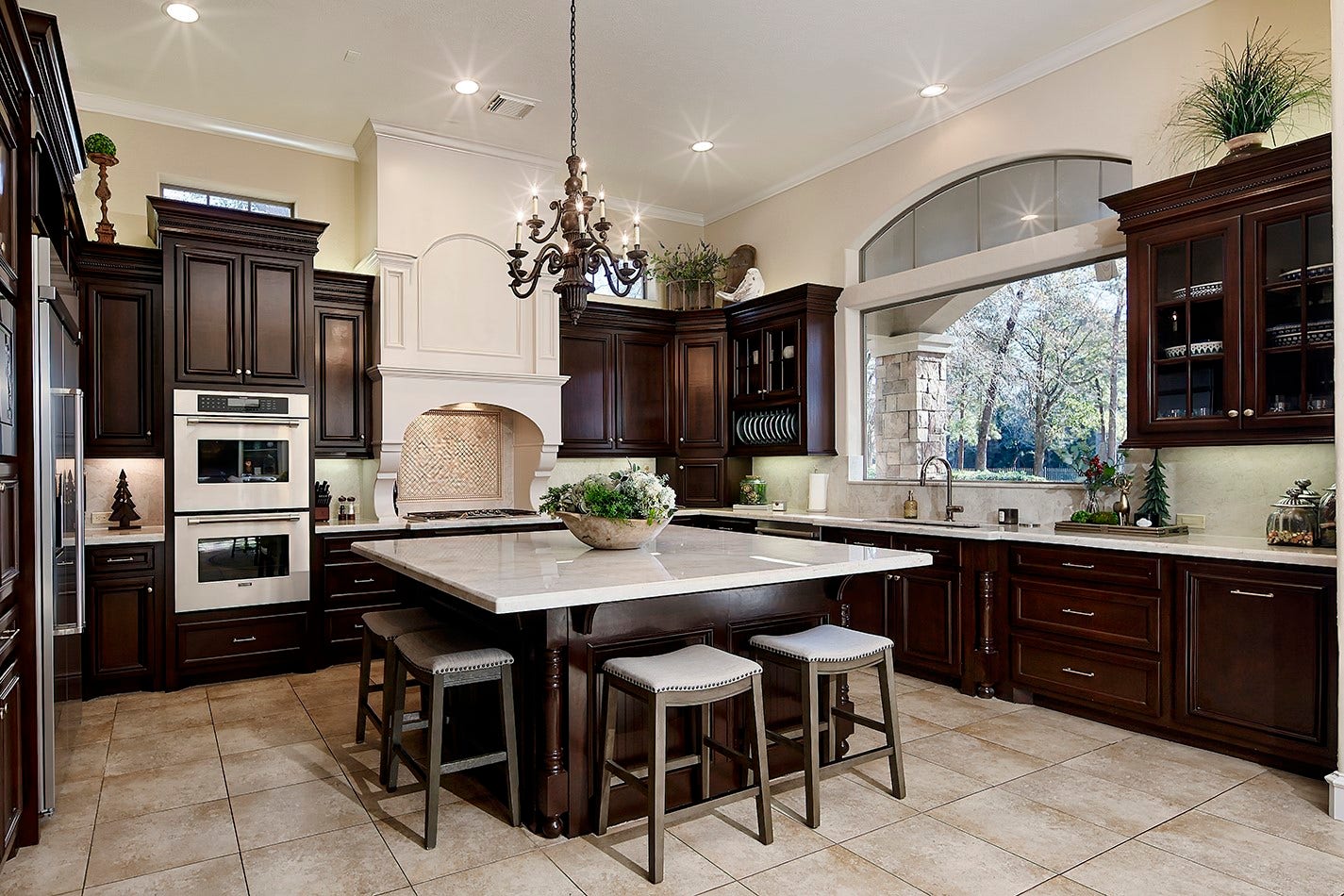 32 Palmer Woods Drive, The Woodlands, TX 77381 32 Palmer Woods Drive, The Woodlands, TX 77381