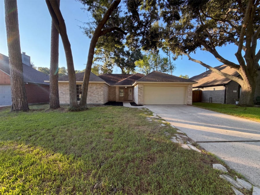 Property photo for 18614 Twigsworth Lane, Humble, TX