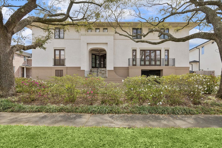 Property photo for 5027 Heatherglen Drive, Houston, TX