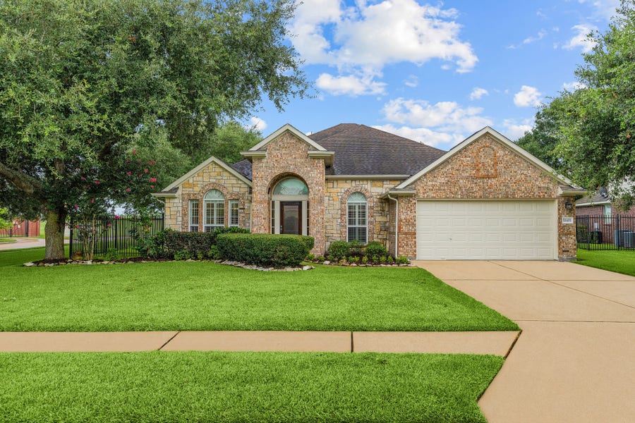 Property photo for 11403 Stone Mallow Drive, Houston, TX