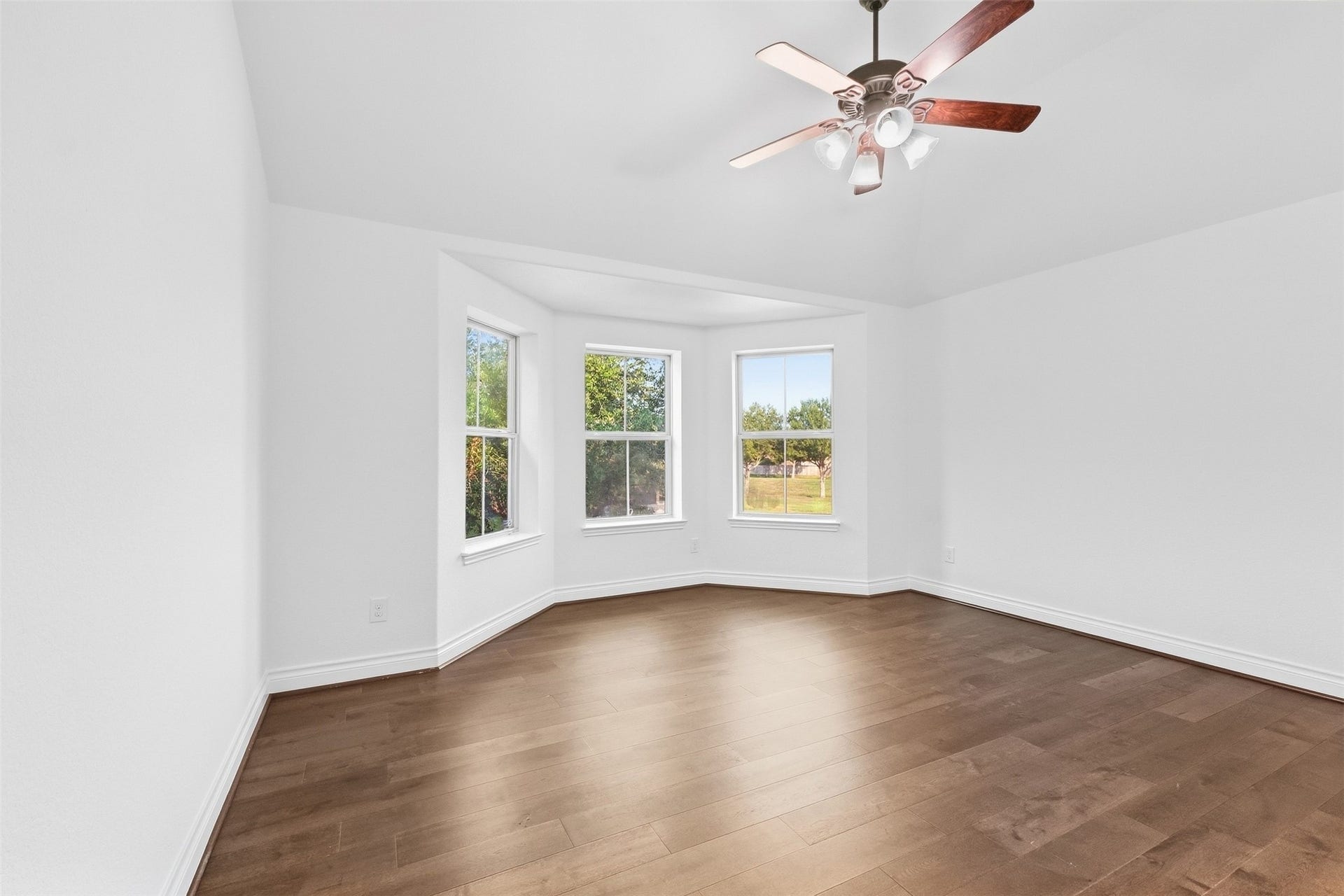 2405 Barton Shores Drive, Pearland, TX 77584 2405 Barton Shores Drive, Pearland, TX 77584