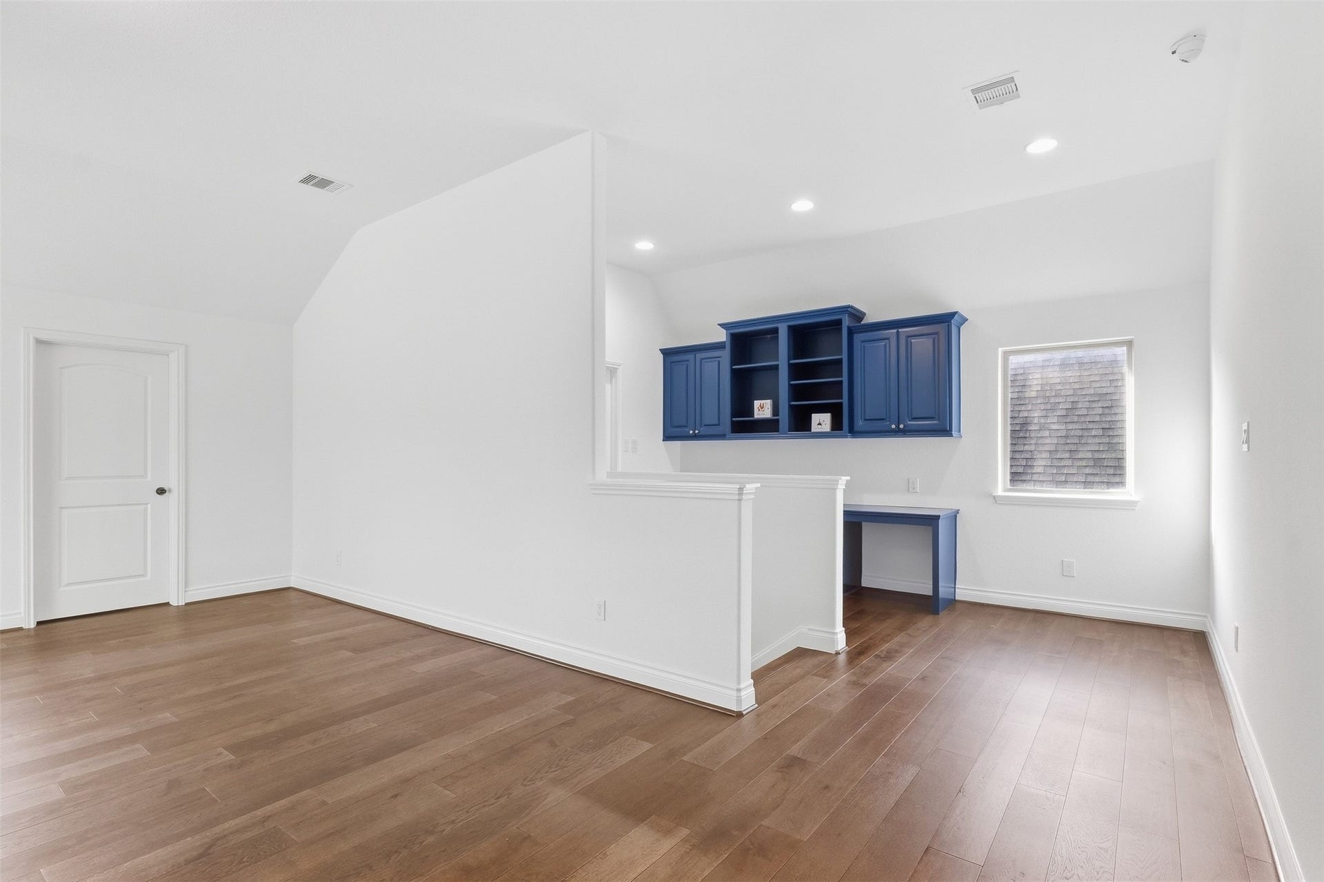 2405 Barton Shores Drive, Pearland, TX 77584 2405 Barton Shores Drive, Pearland, TX 77584